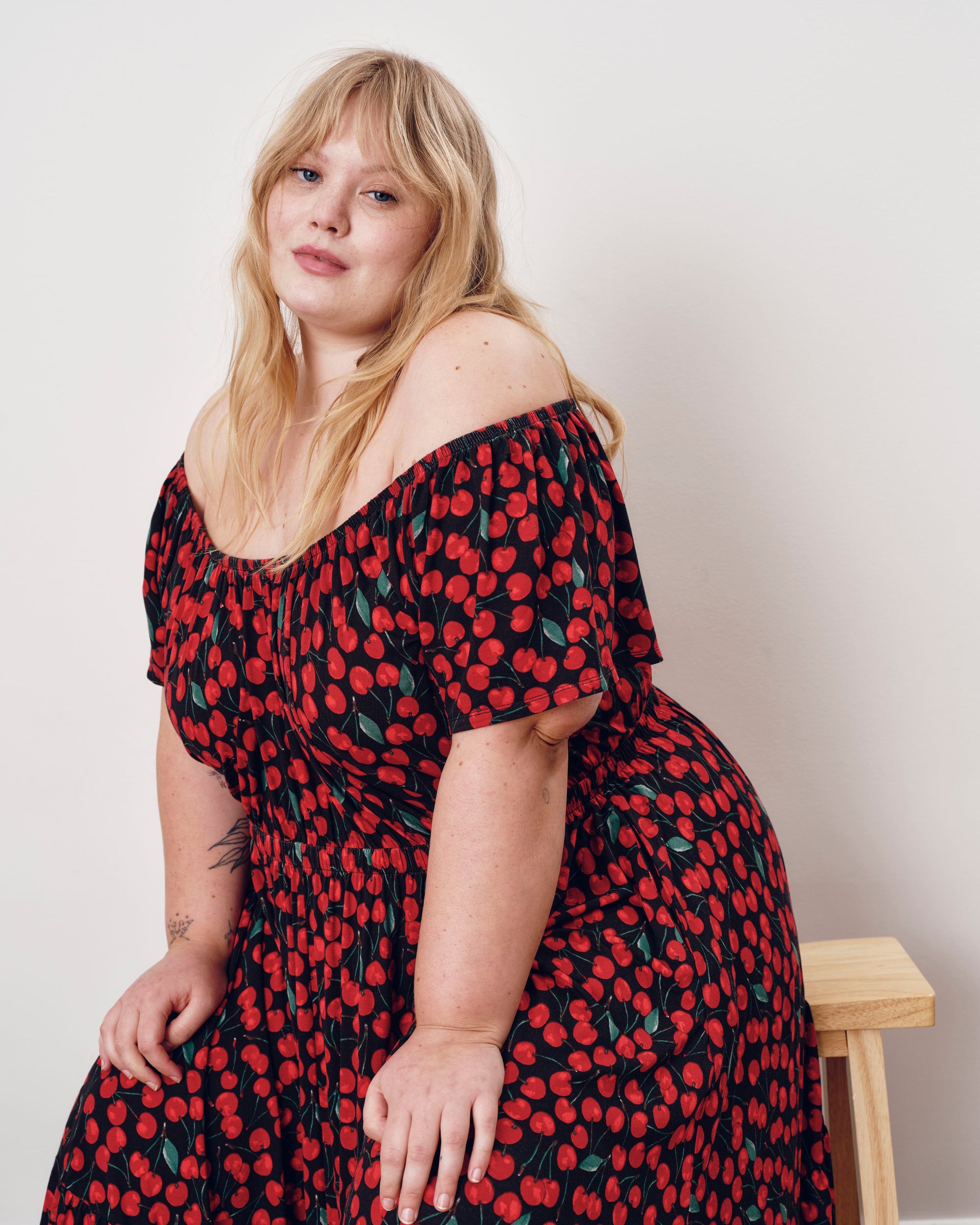 Kahlo Liquid Jersey Dress - Very Cherry Print | Plus Size & Straight Size Women's Fashion | Universal Standard
