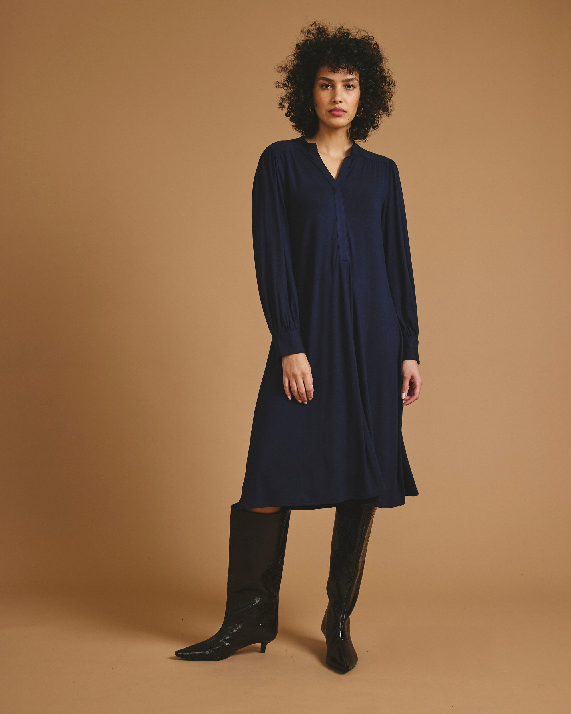 Gramercy Liquid Jersey Dress - Midnight | Plus Size & Straight Size Women's Fashion | Universal Standard