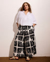 Palazzo Cargo Linen Blend Pant - Ink Bloom Print | Plus Size & Straight Size Women's Fashion | Universal Standard