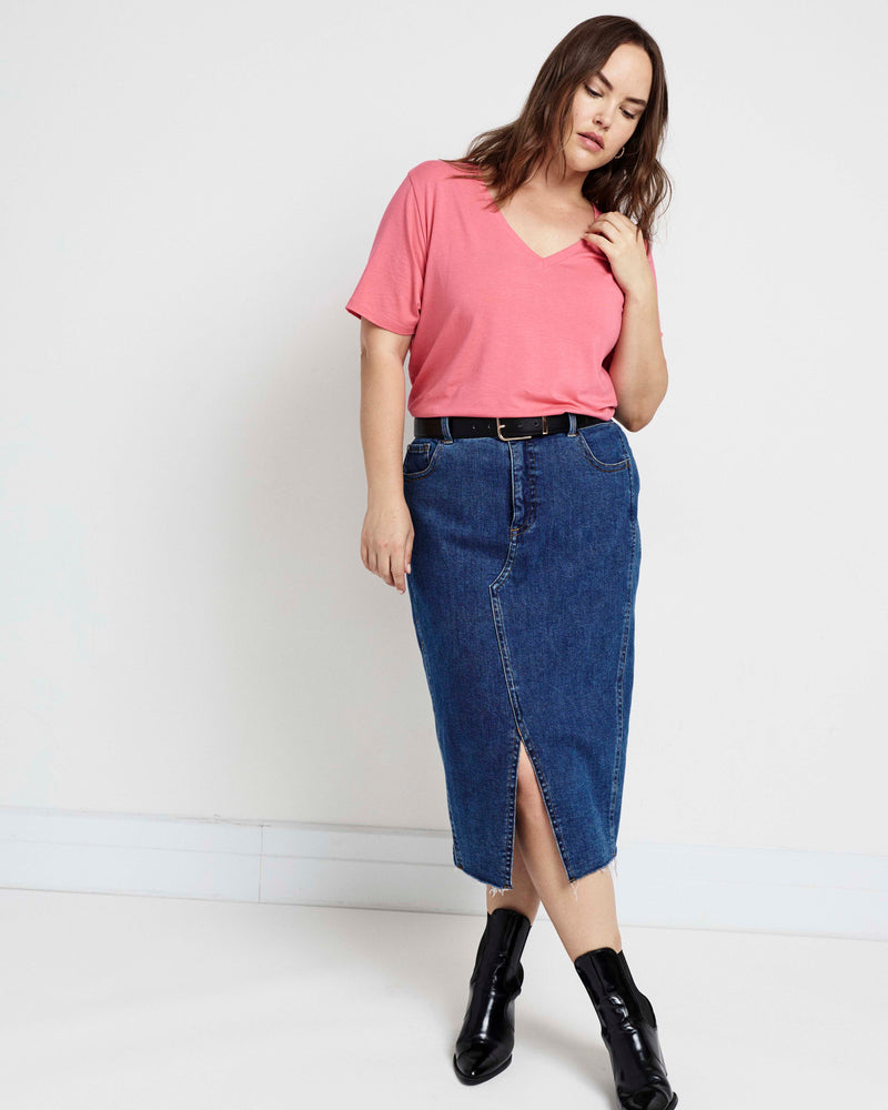 V Rex - Rapture Rose | Plus Size & Straight Size Women's Fashion | Universal Standard