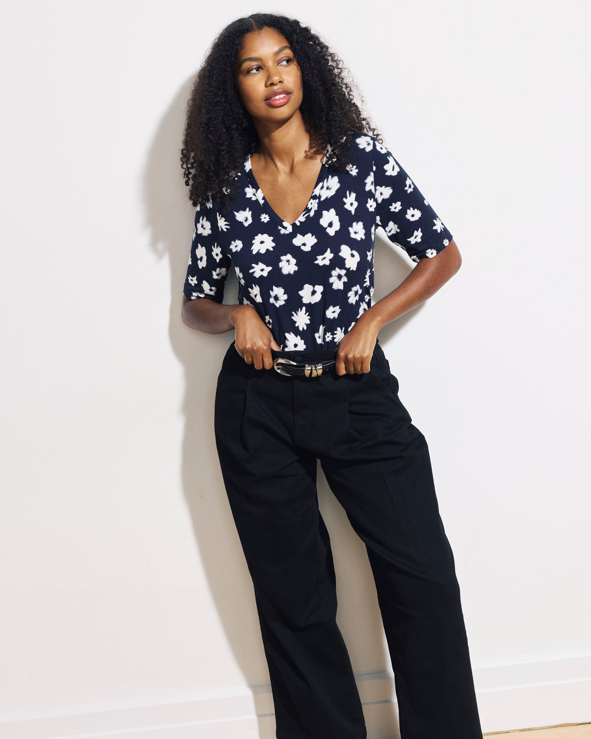 Lily Liquid Jersey V-Neck Stovepipe Tee - Mystic Blossom | Plus Size & Straight Size Women's Fashion | Universal Standard