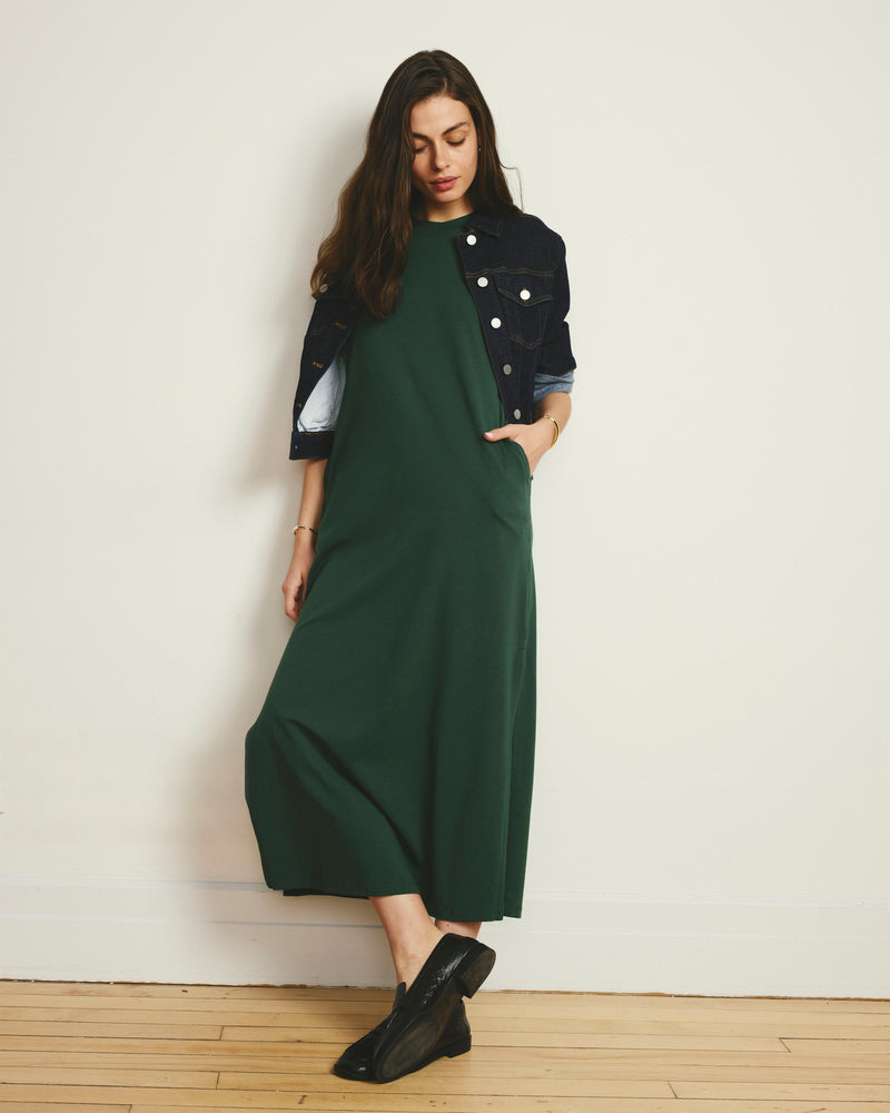 Halie Maxi T-Shirt Dress - Conifer | Plus Size & Straight Size Women's Fashion | Universal Standard
