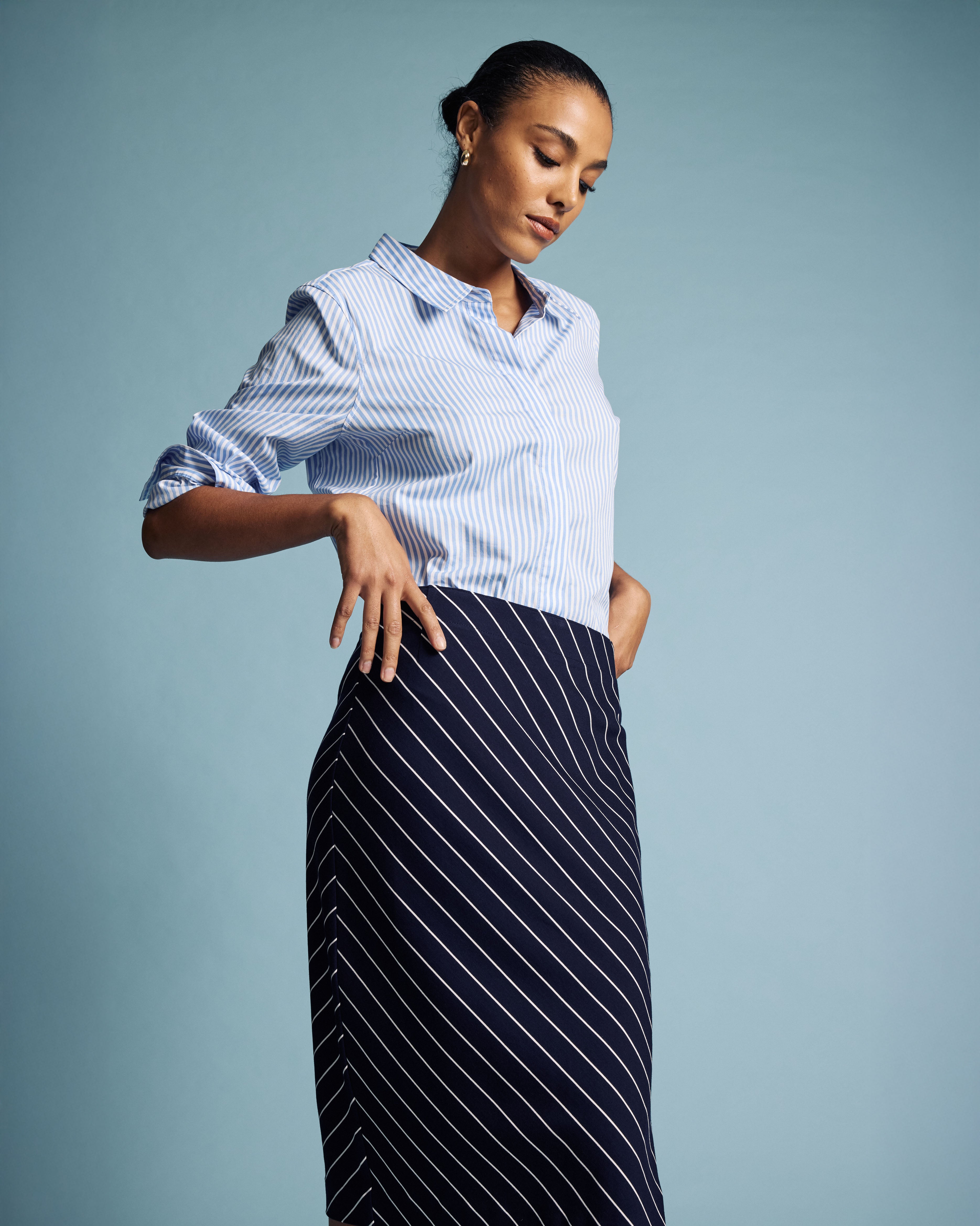 Anya Ponte Skirt - Navy Pinstripe – Universal Standard