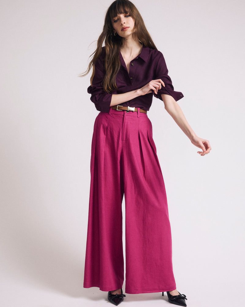 Woman wearing Palais Stretch Linen Wide Leg Pant - Hyper Pink from Universal Standard