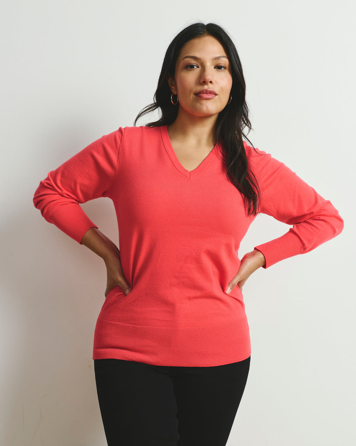 Savvy Fine Knit V Sweater - Cinnamon Rose