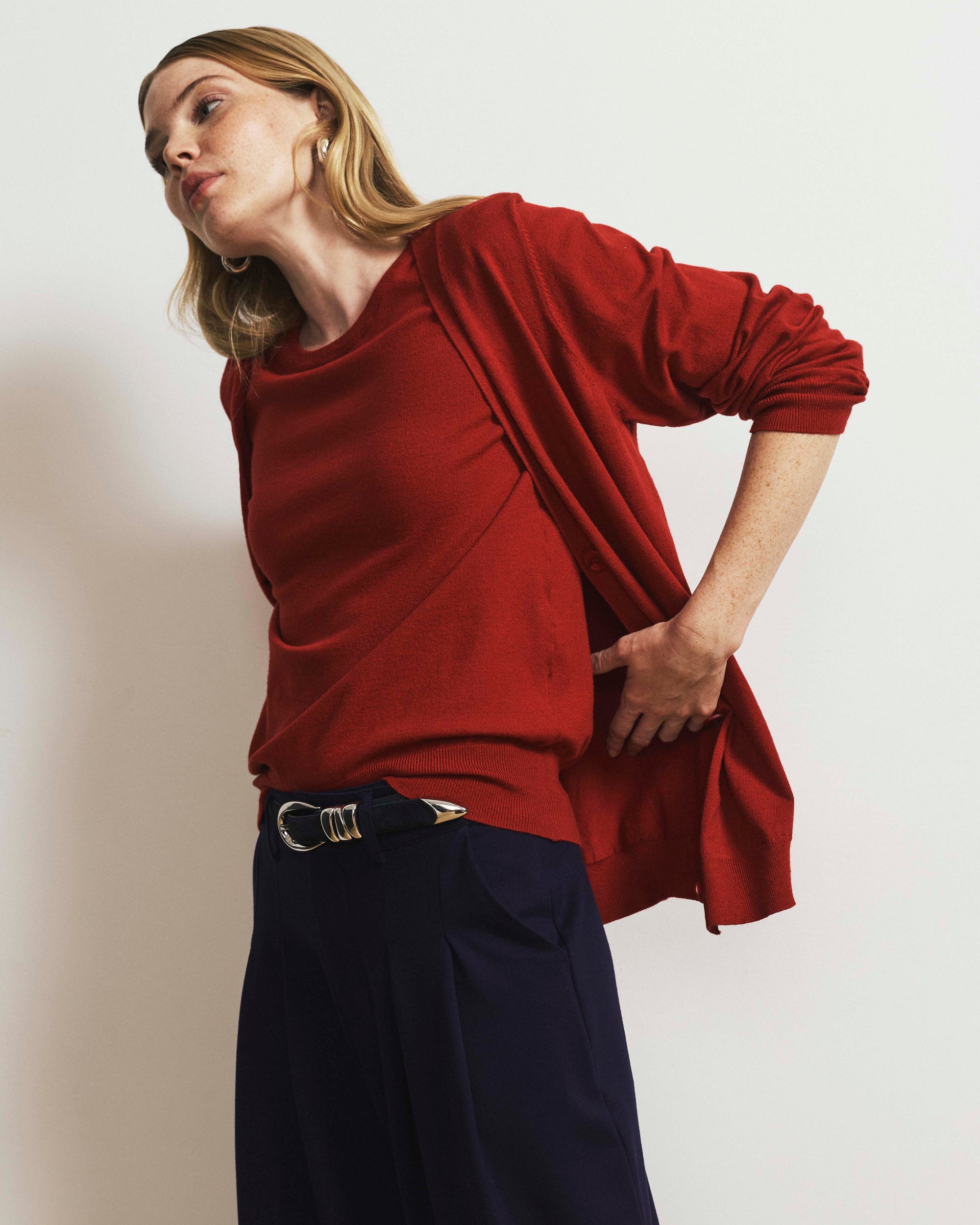 Savvy Fine Knit V-Neck Cardigan - Autumnal Red | Plus Size & Straight Size Women's Fashion | Universal Standard