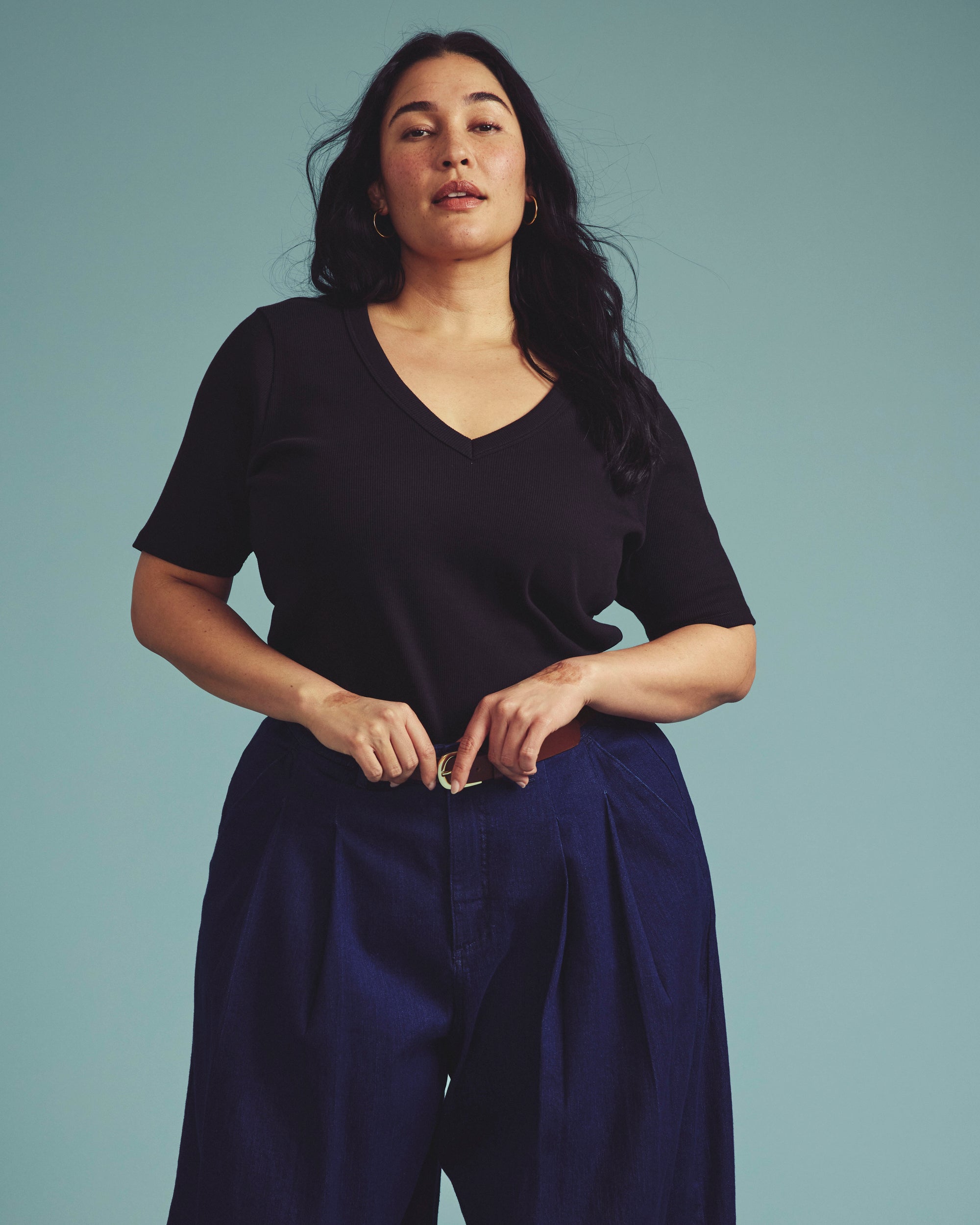 Classic V-Neck Ribbed Tee - Black | Plus Size & Straight Size Women's Fashion | Universal Standard
