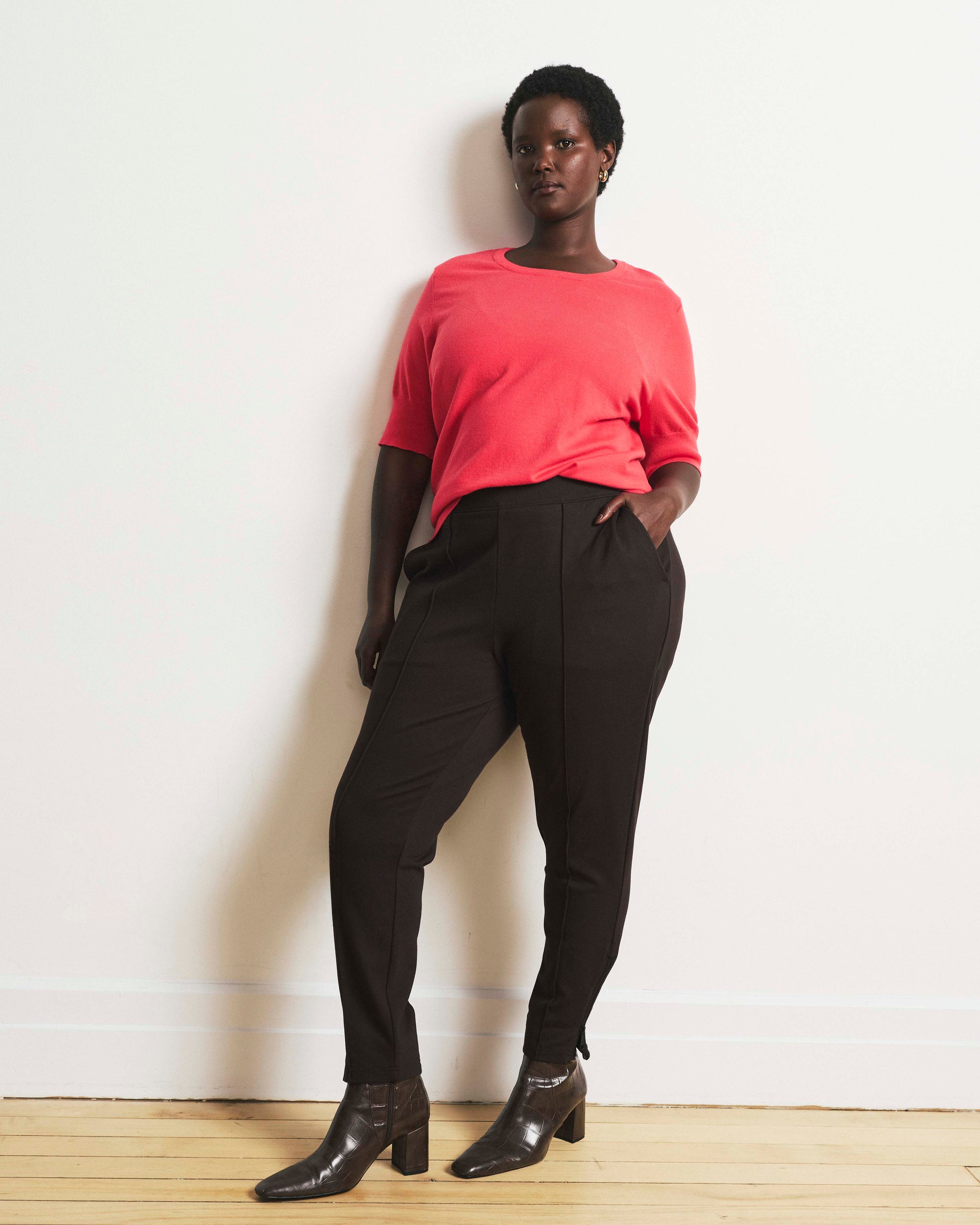 Savvy Fine Knit Sweater Top - Cinnamon Rose | Plus Size & Straight Size Women's Fashion | Universal Standard