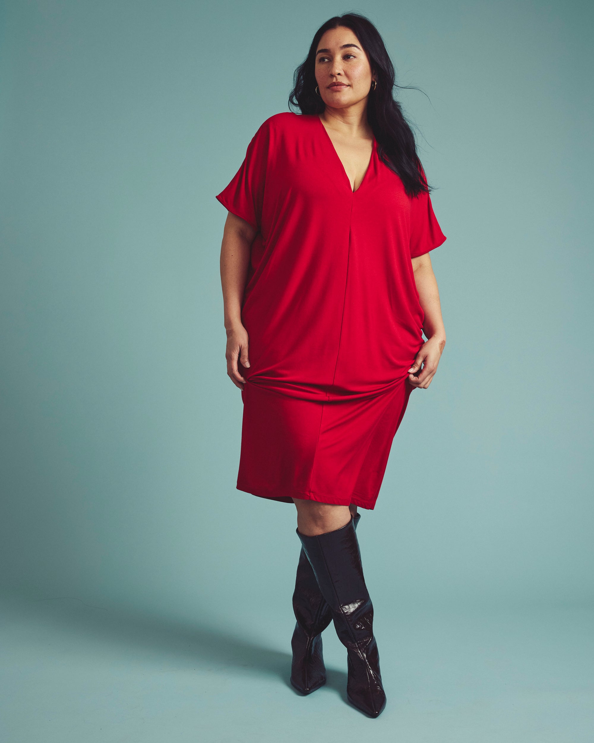 Teresa Liquid Jersey V-Neck Dress - New York Red | Plus Size & Straight Size Women's Fashion | Universal Standard