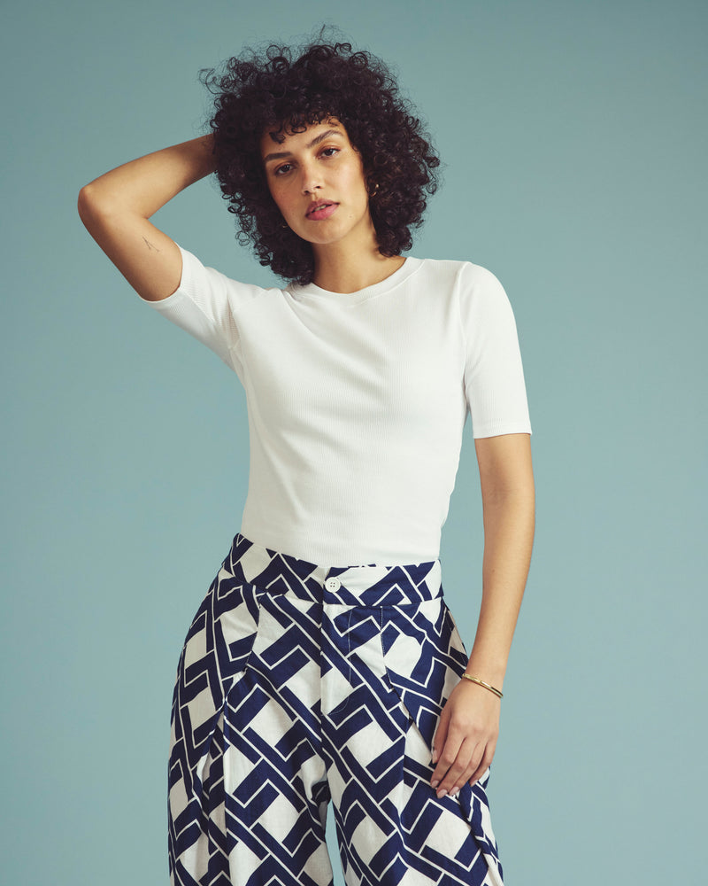 Classic Ribbed Tee - White | Plus Size & Straight Size Women's Fashion | Universal Standard