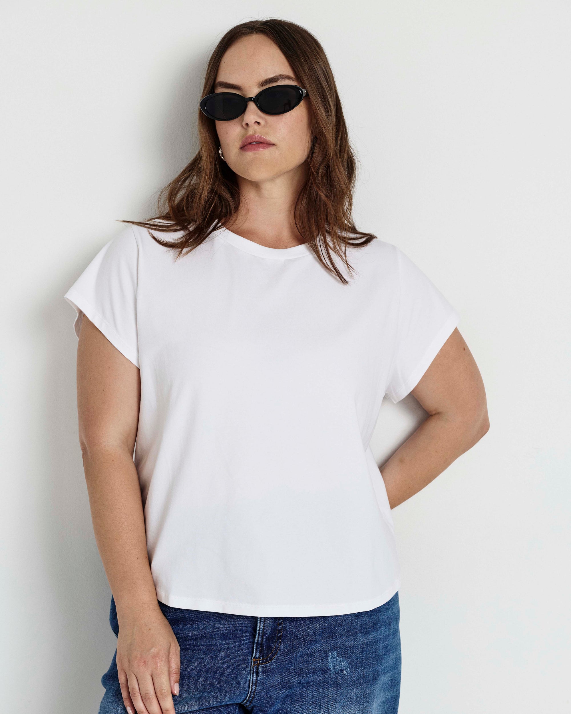 Frenchie Easy Fit Tee - White | Plus Size & Straight Size Women's Fashion | Universal Standard