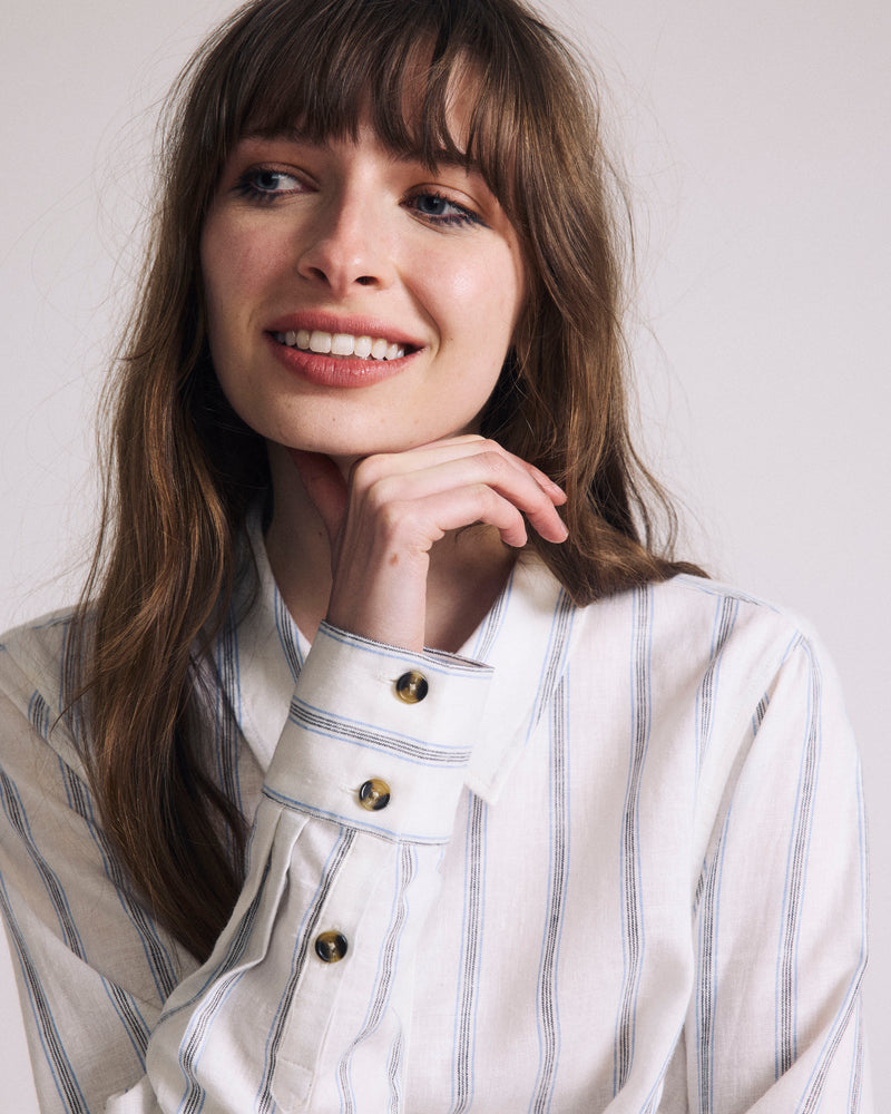 Woman wearing Elbe Stretch Linen Shirt - Mayfair Stripe from Universal Standard