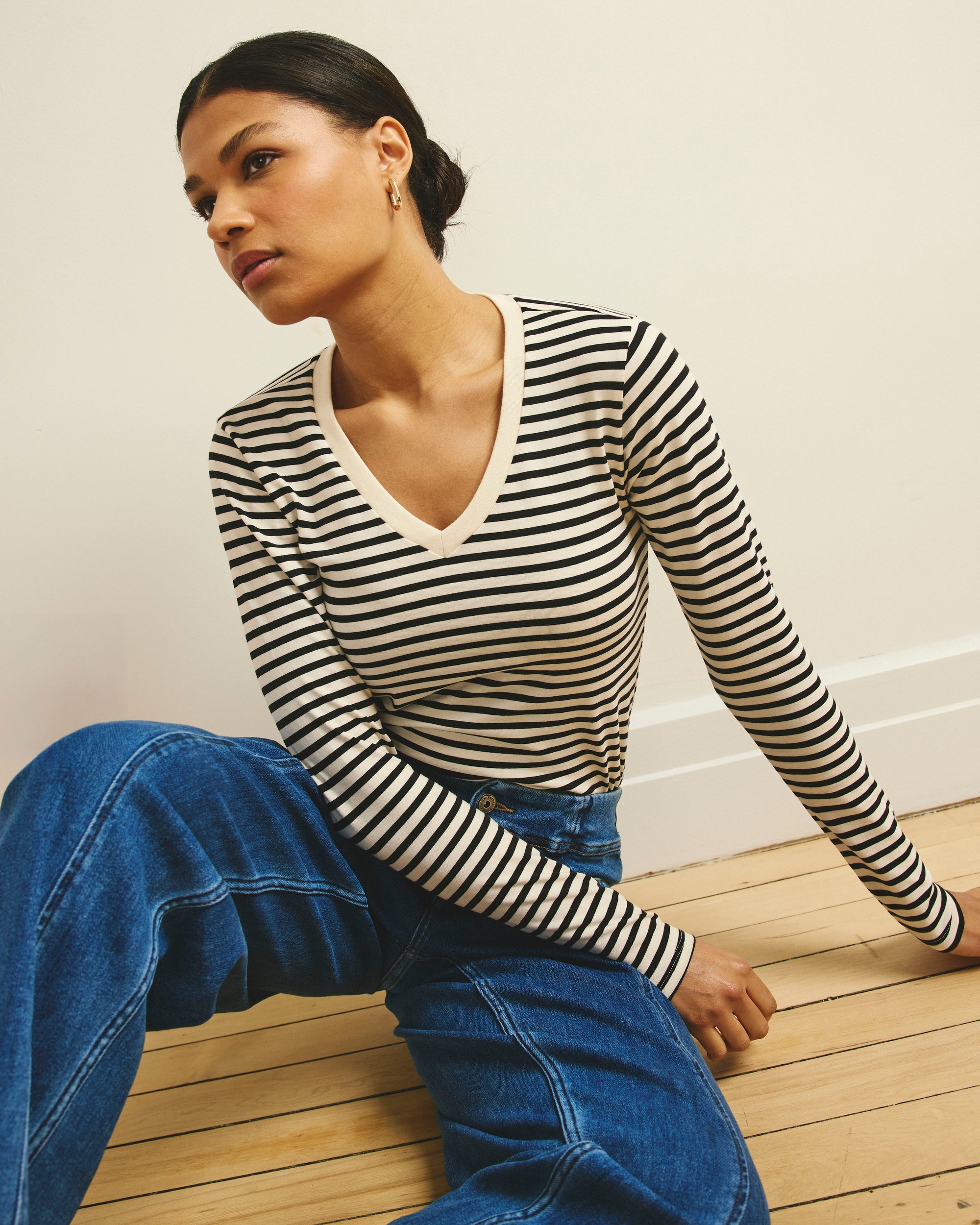 Long Sleeve V Rex - Ecru/Black Stripe | Plus Size & Straight Size Women's Fashion | Universal Standard
