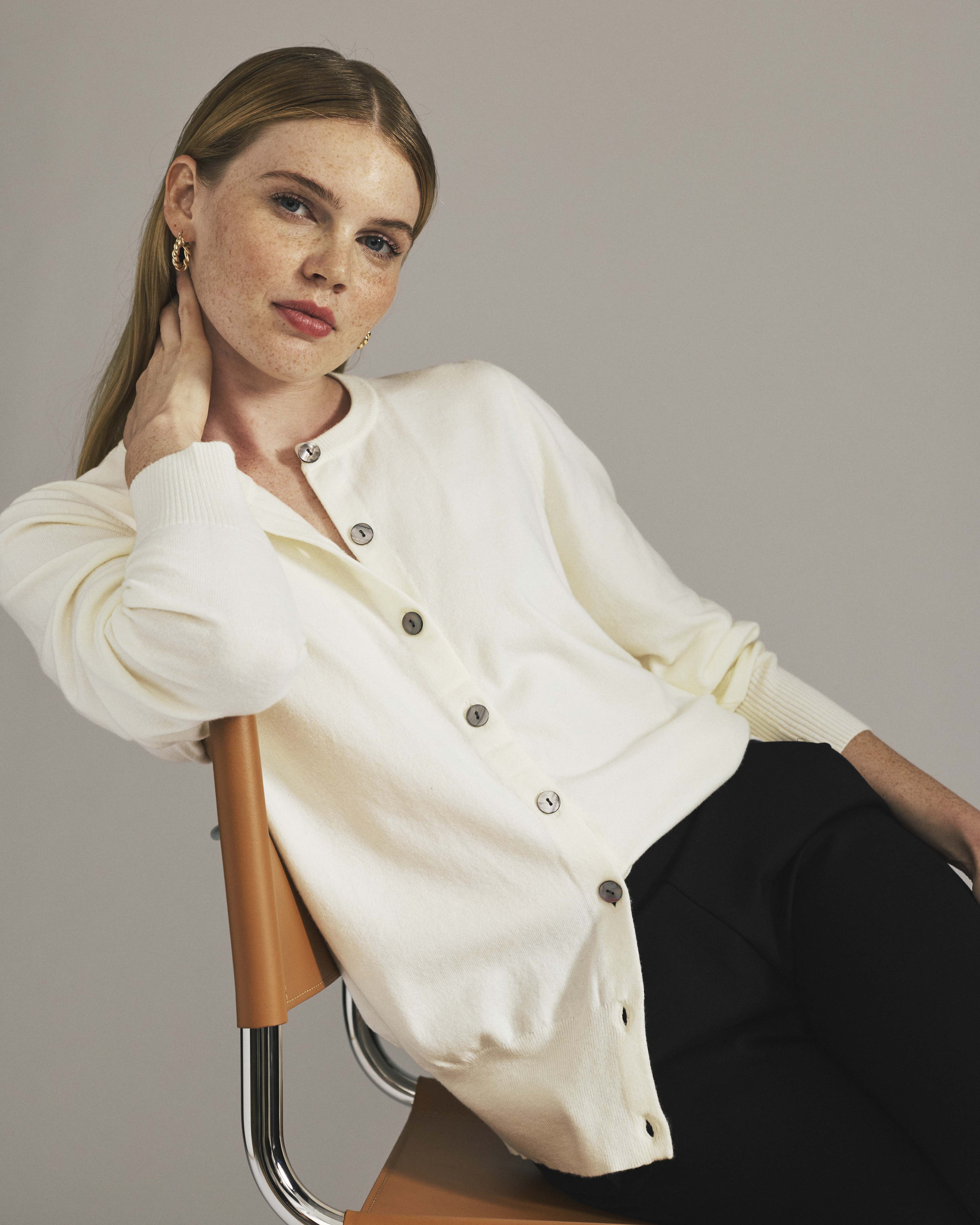 Savvy Fine Knit Crewneck Cardigan - Cream – Universal Standard
