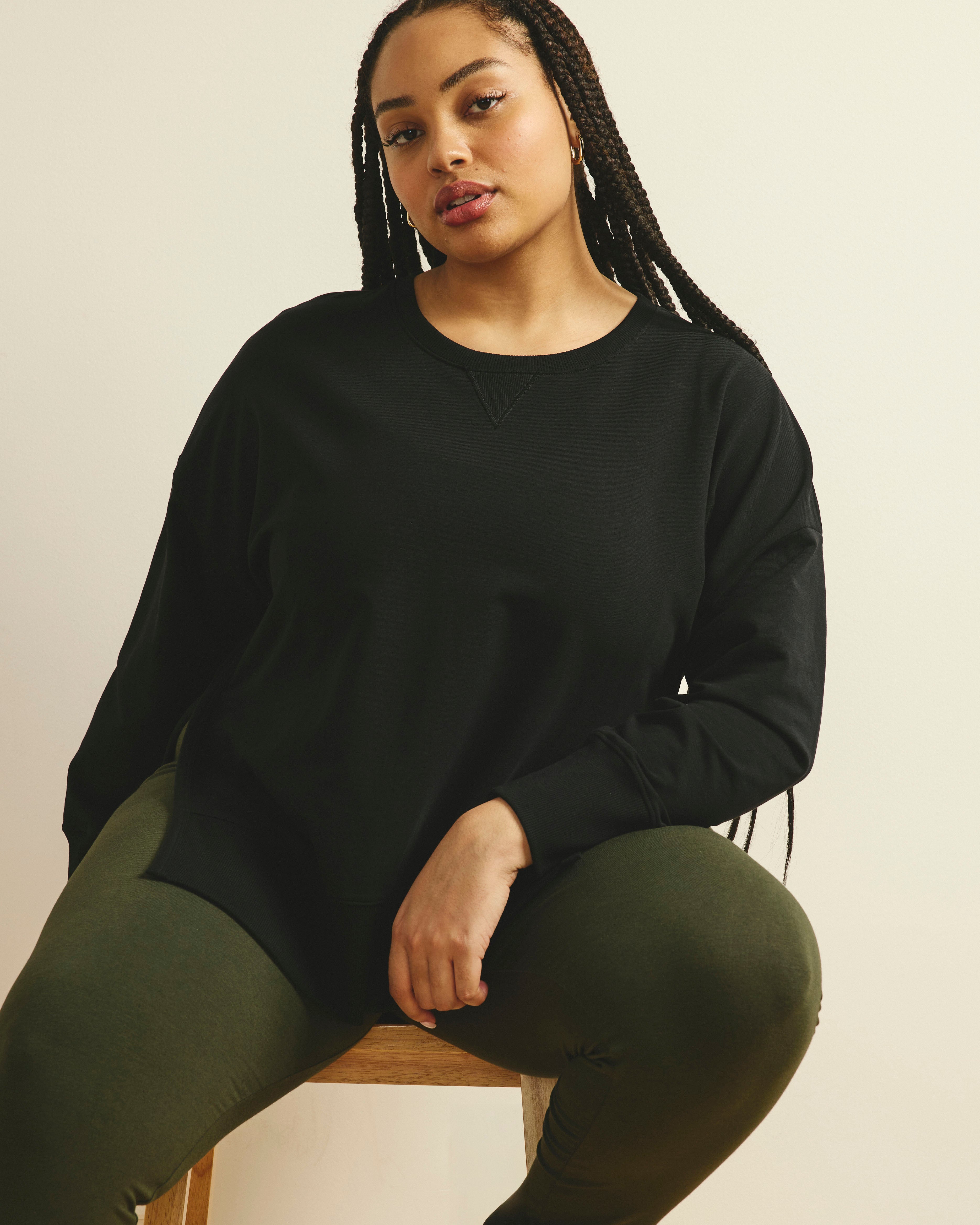 Fiona Side Slit Sweatshirt - Black – Universal Standard