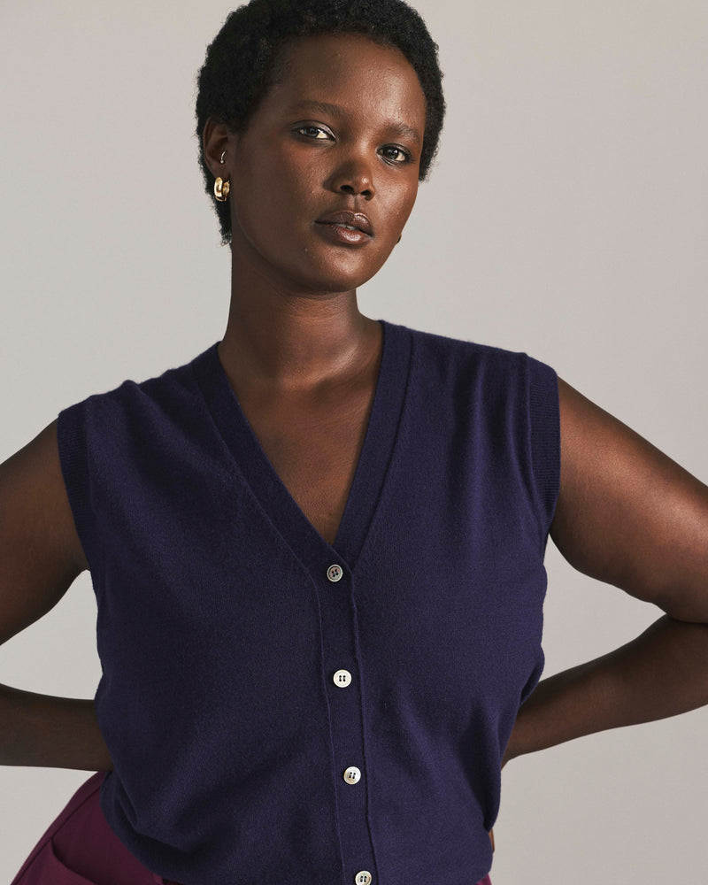 Savvy Fine Knit Cardigan Vest - Supernova | Plus Size & Straight Size Women's Fashion | Universal Standard
