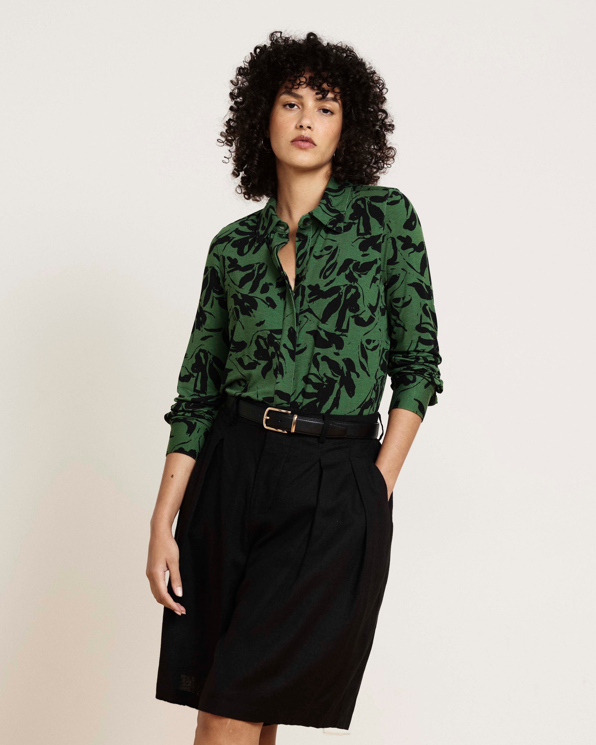 Elbe Liquid Jersey Shirt Classic Fit - Green Sgrafitto Print | Plus Size & Straight Size Women's Fashion | Universal Standard