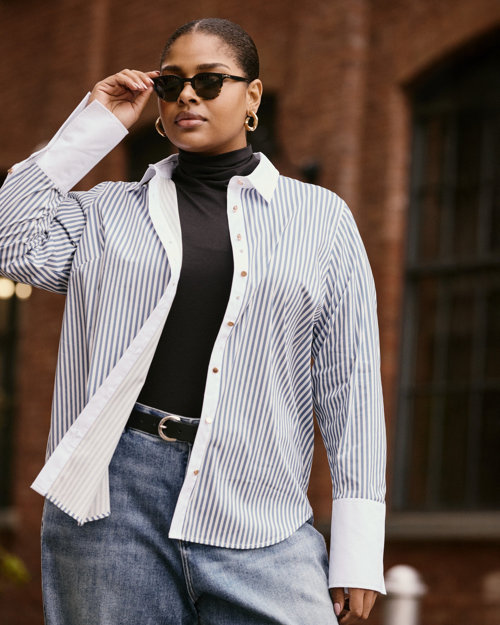Universal Standard Plus Size Women's Madison Shirt - Blue Stripe with Contrast White Universal Standard Plus Size Women's Madison Shirt - Blue Stripe with Contrast White