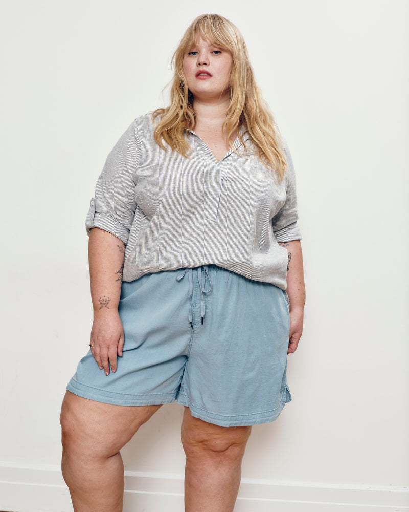 Perfect Tencel Chambray Shorts - Morning Blue | Plus Size & Straight Size Women's Fashion | Universal Standard