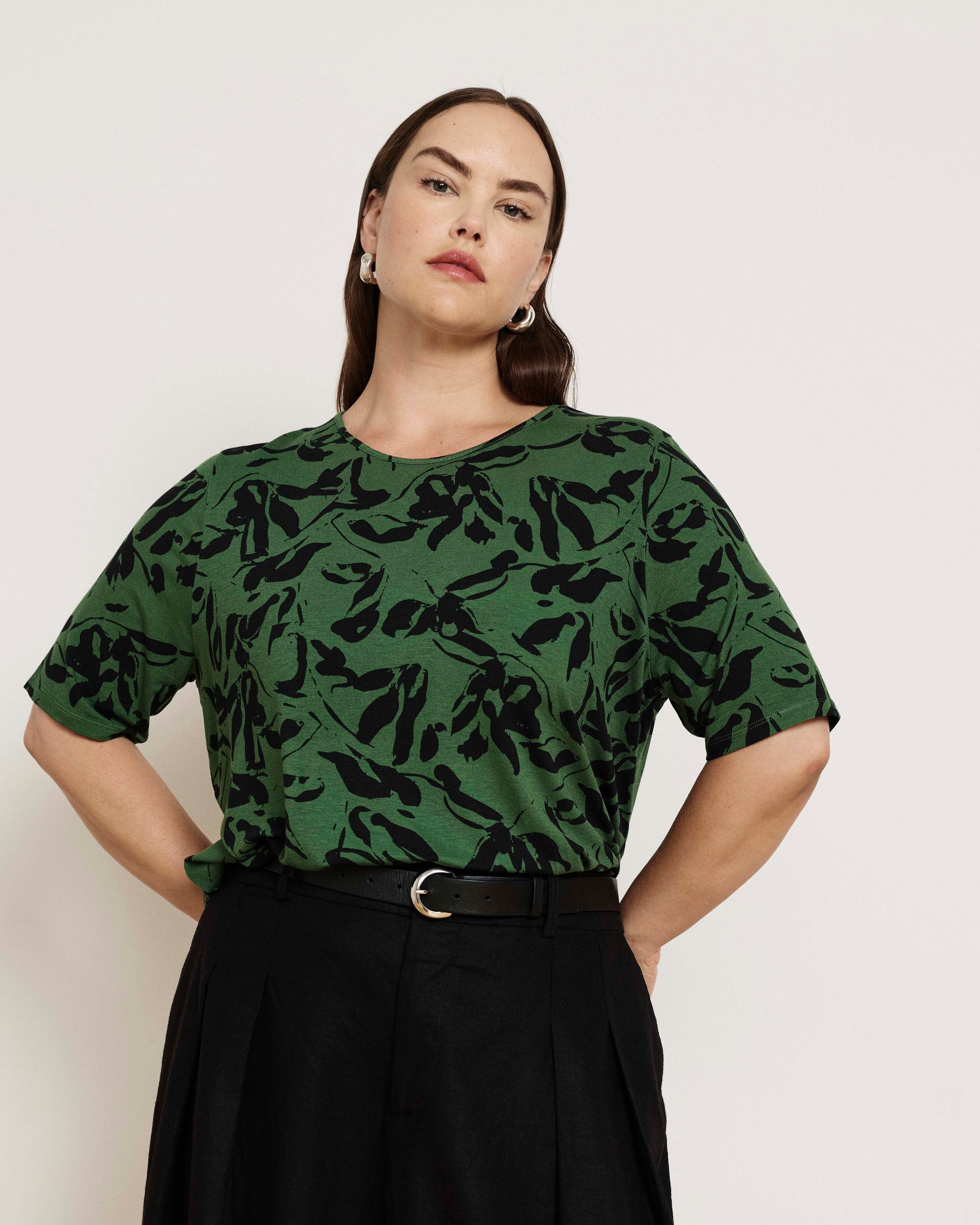 Lily Liquid Jersey Crew Neck Stovepipe Tee - Green Sgrafitto Print | Plus Size & Straight Size Women's Fashion | Universal Standard