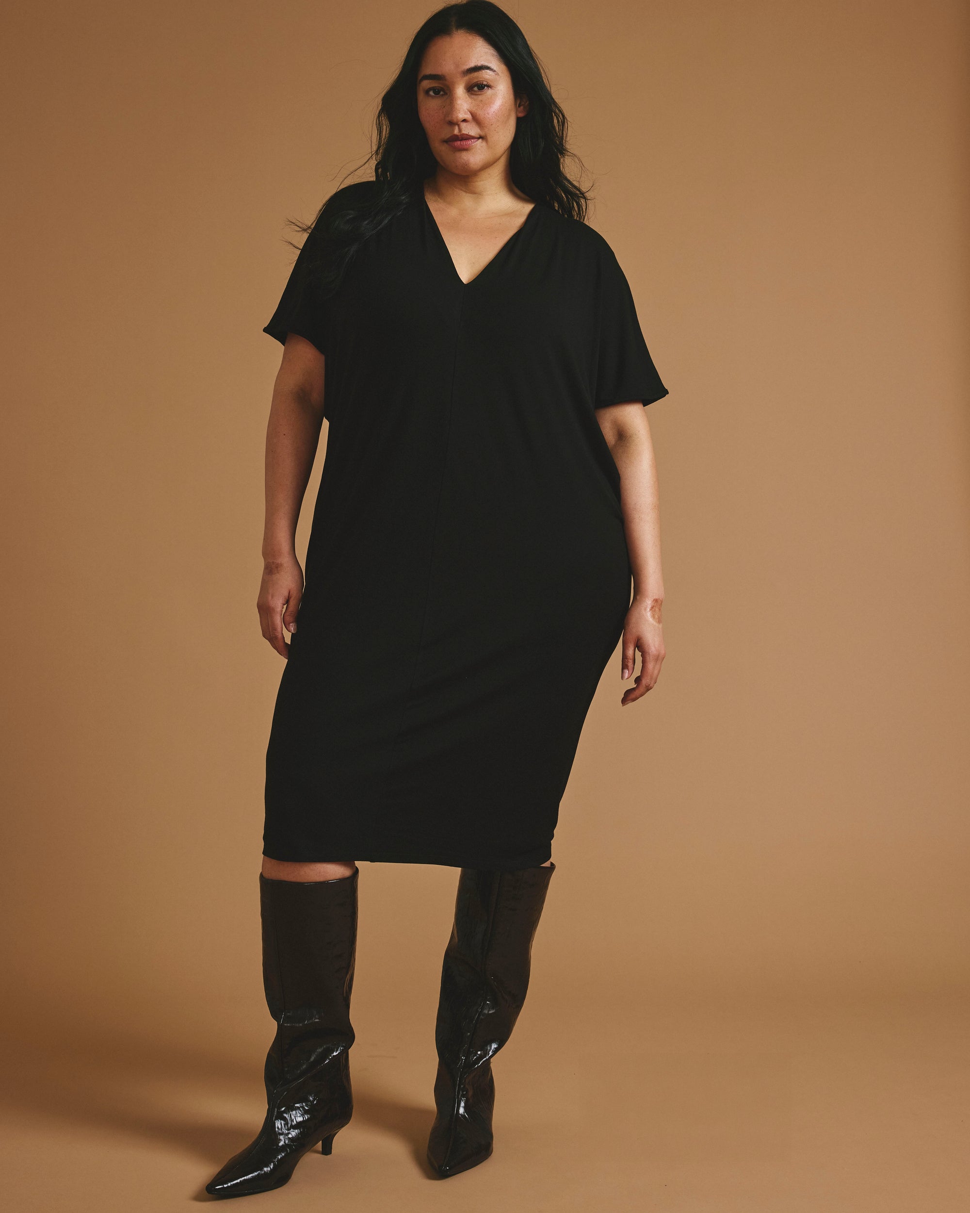 Teresa Liquid Jersey V-Neck Dress - Black | Plus Size & Straight Size Women's Fashion | Universal Standard
