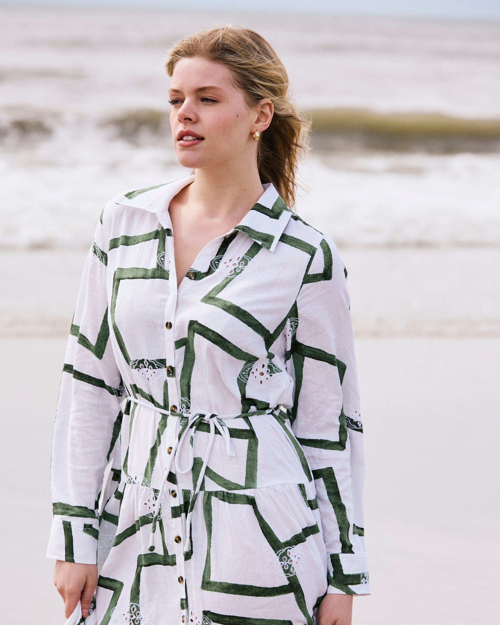 Alix Linen Blend Shirtdress - Green Paint Print | Plus Size & Straight Size Women's Fashion | Universal Standard
