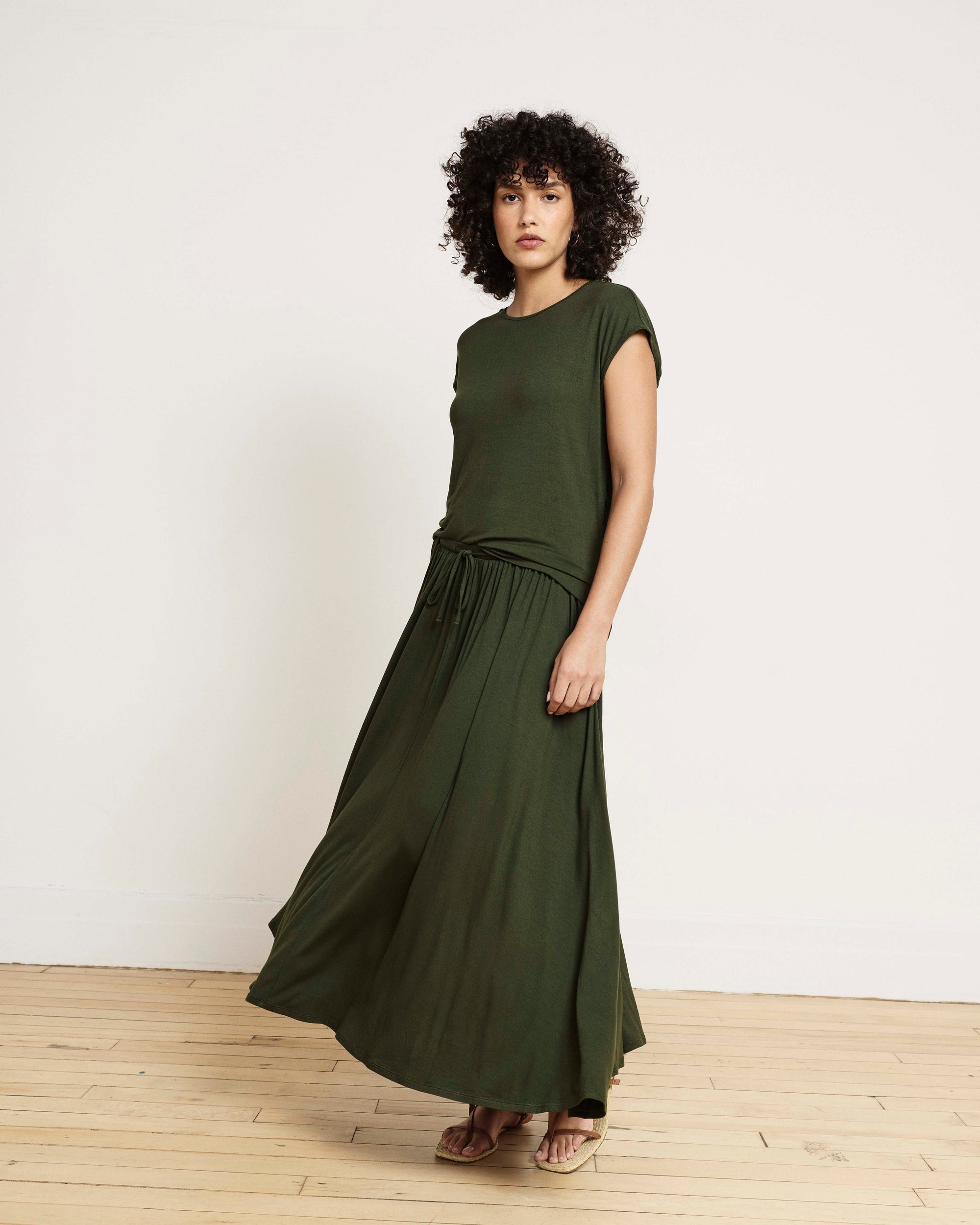 Tessa Liquid Jersey Skirt - Coratina Green | Plus Size & Straight Size Women's Fashion | Universal Standard