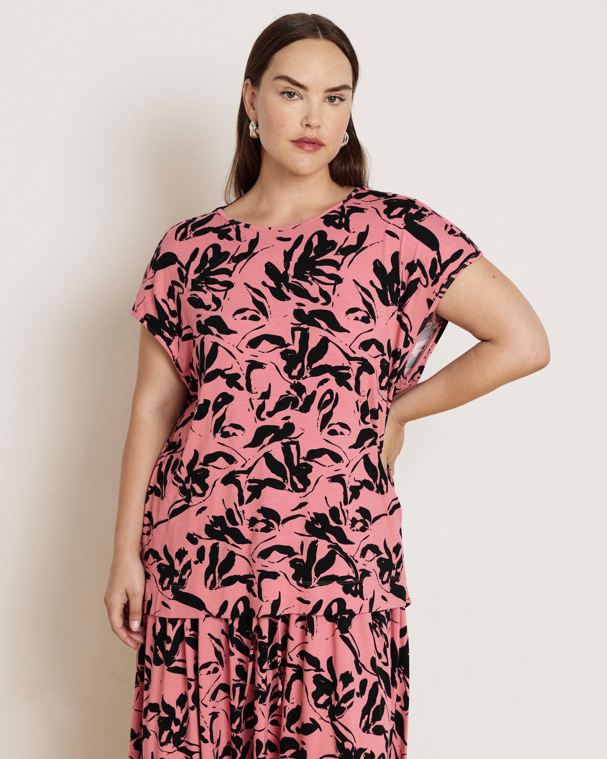 Alida Draped Liquid Jersey Top - Pink Sgraffito Print | Plus Size & Straight Size Women's Fashion | Universal Standard