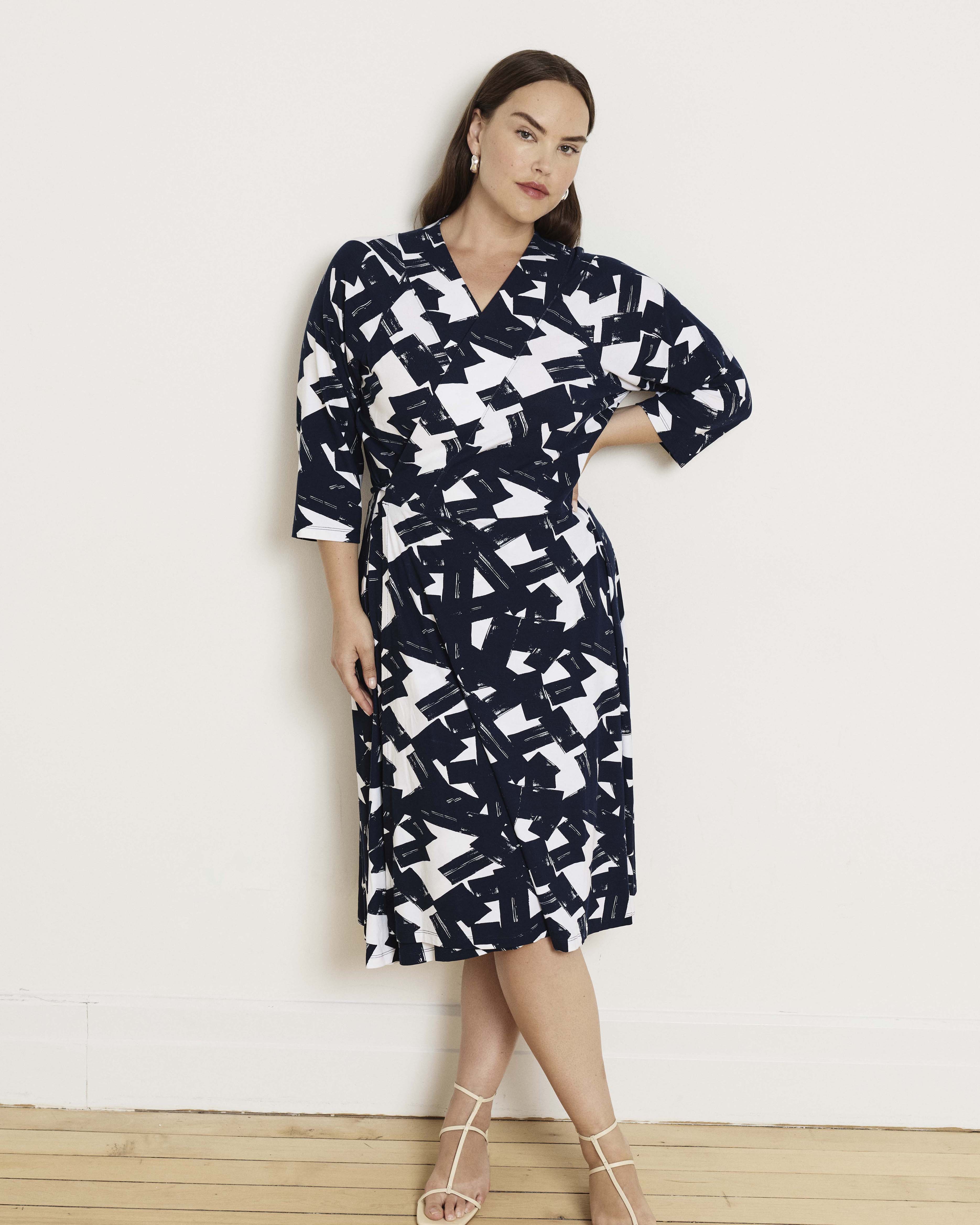 The Divine Jersey Wrap Dress - Navy Santiago Print – Universal
