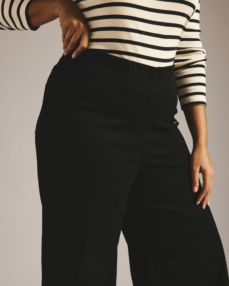 Olivia Pintuck Wide Leg Jeans - Jet Black