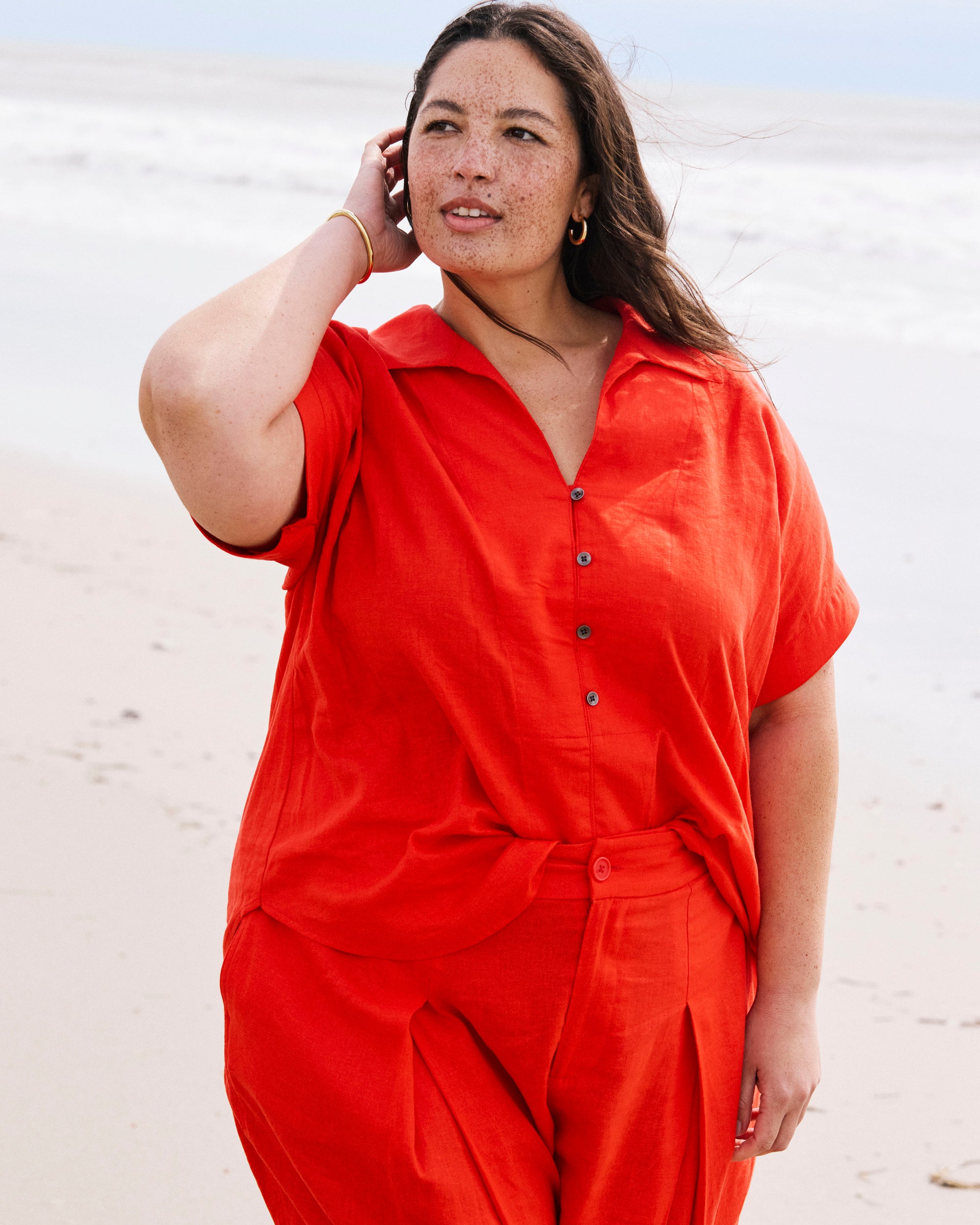 Sandy Short Sleeve Stretch Linen Blend Shirt - Shoreline Sunset | Plus Size & Straight Size Women's Fashion | Universal Standard