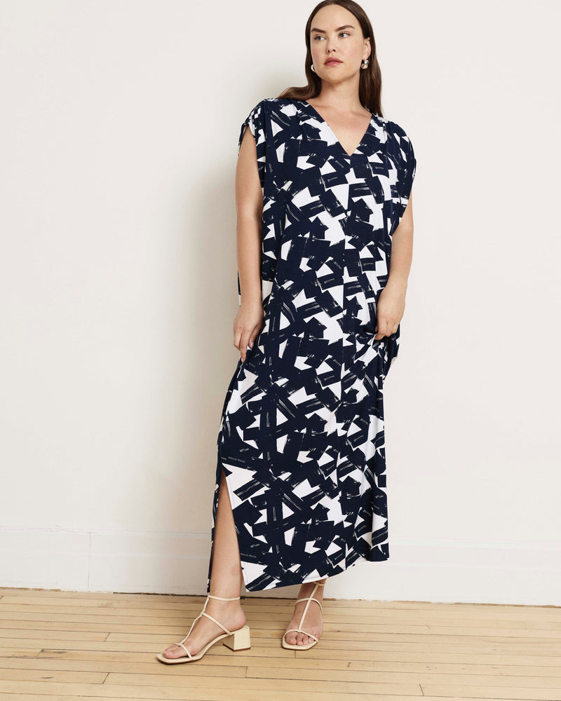 Kris Divine Jersey Kaftan - Navy Santiago Print | Plus Size & Straight Size Women's Fashion | Universal Standard