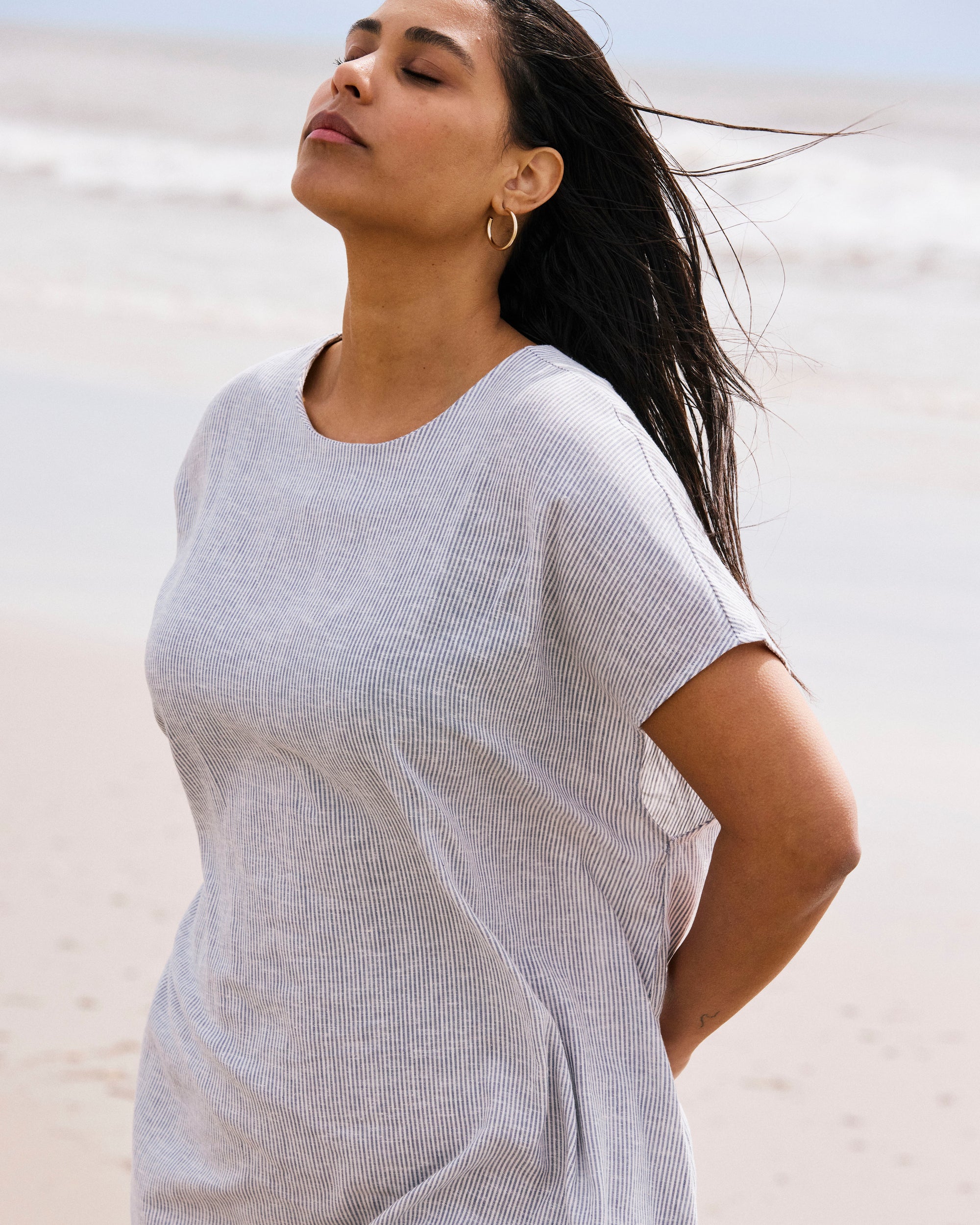 Iconic Stretch Linen Geneva Dress - Beach Stripe | Plus Size & Straight Size Women's Fashion | Universal Standard