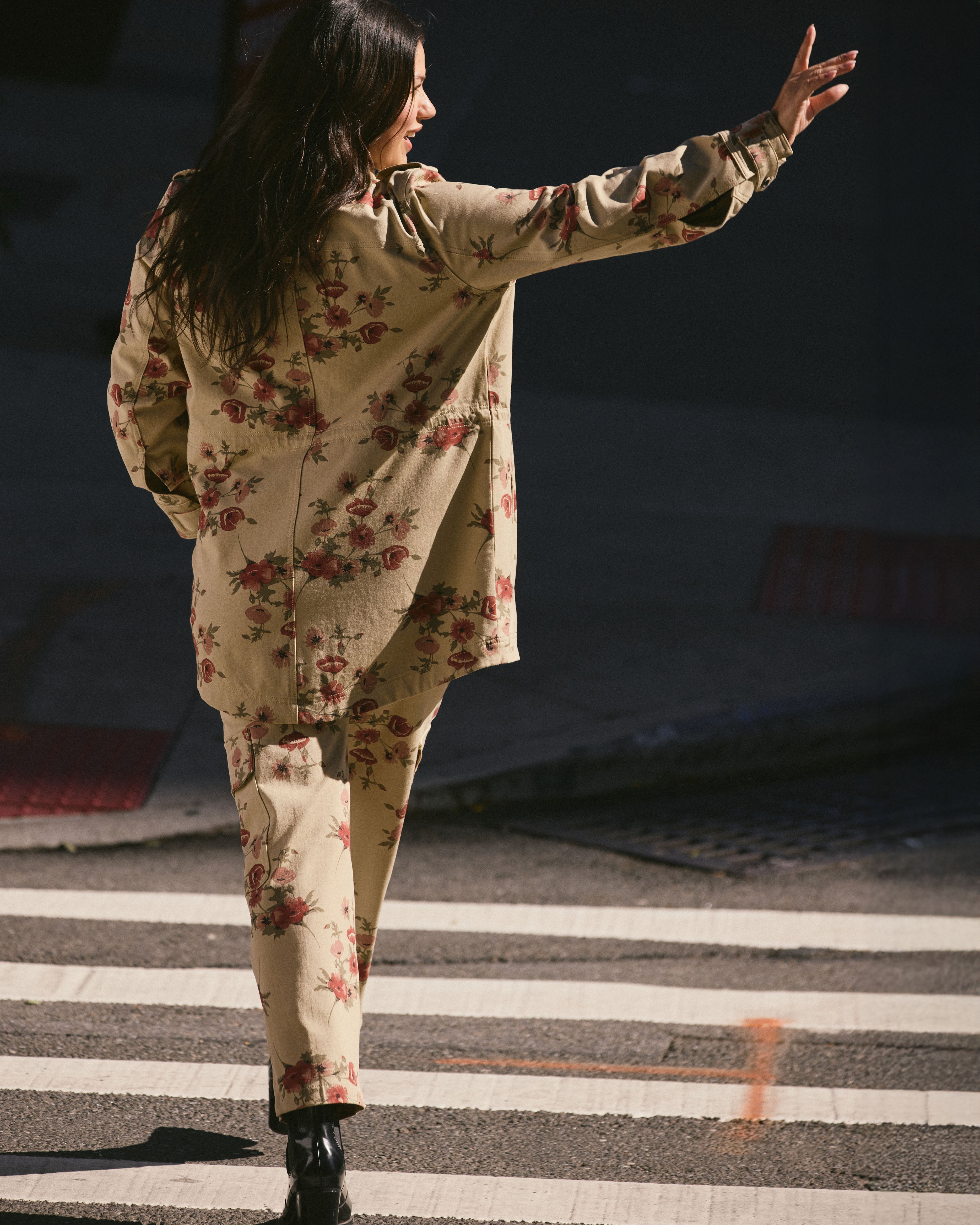 Vineyard Stretch Cotton Twill Jacket - Wild Flower Bouquet Print