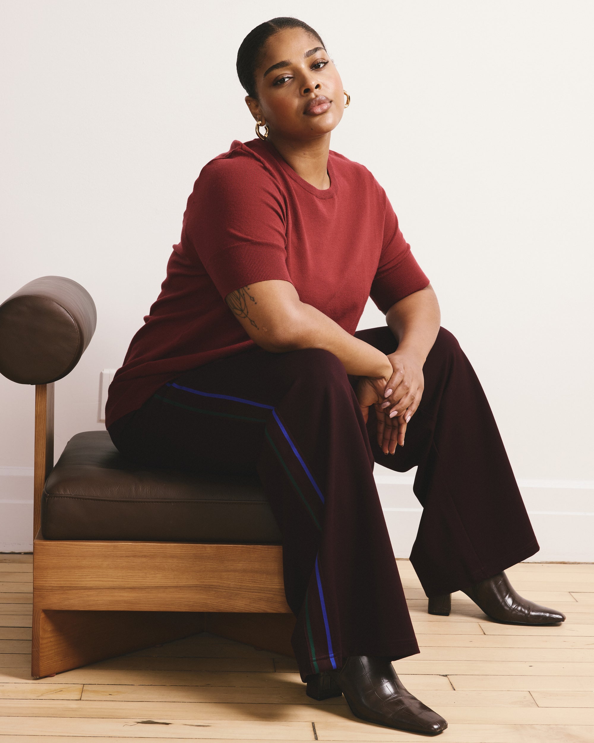 Stephanie Wide Leg Stripe Ponte Pants 30 Inch - Black Cherry with Green/Ultramarine Piping