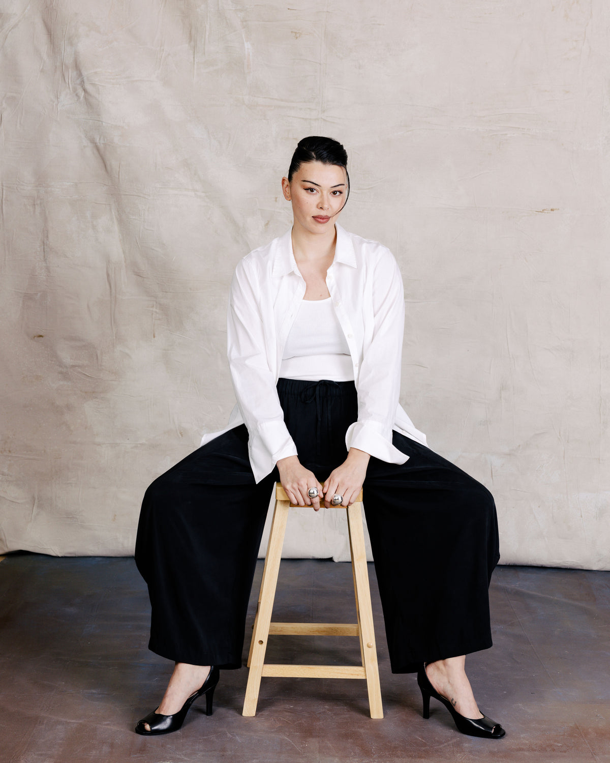 US x Lauren Chan Stretch Cupro Balloon Pants - Black | Plus Size & Straight Size Women's Fashion | Universal Standard
