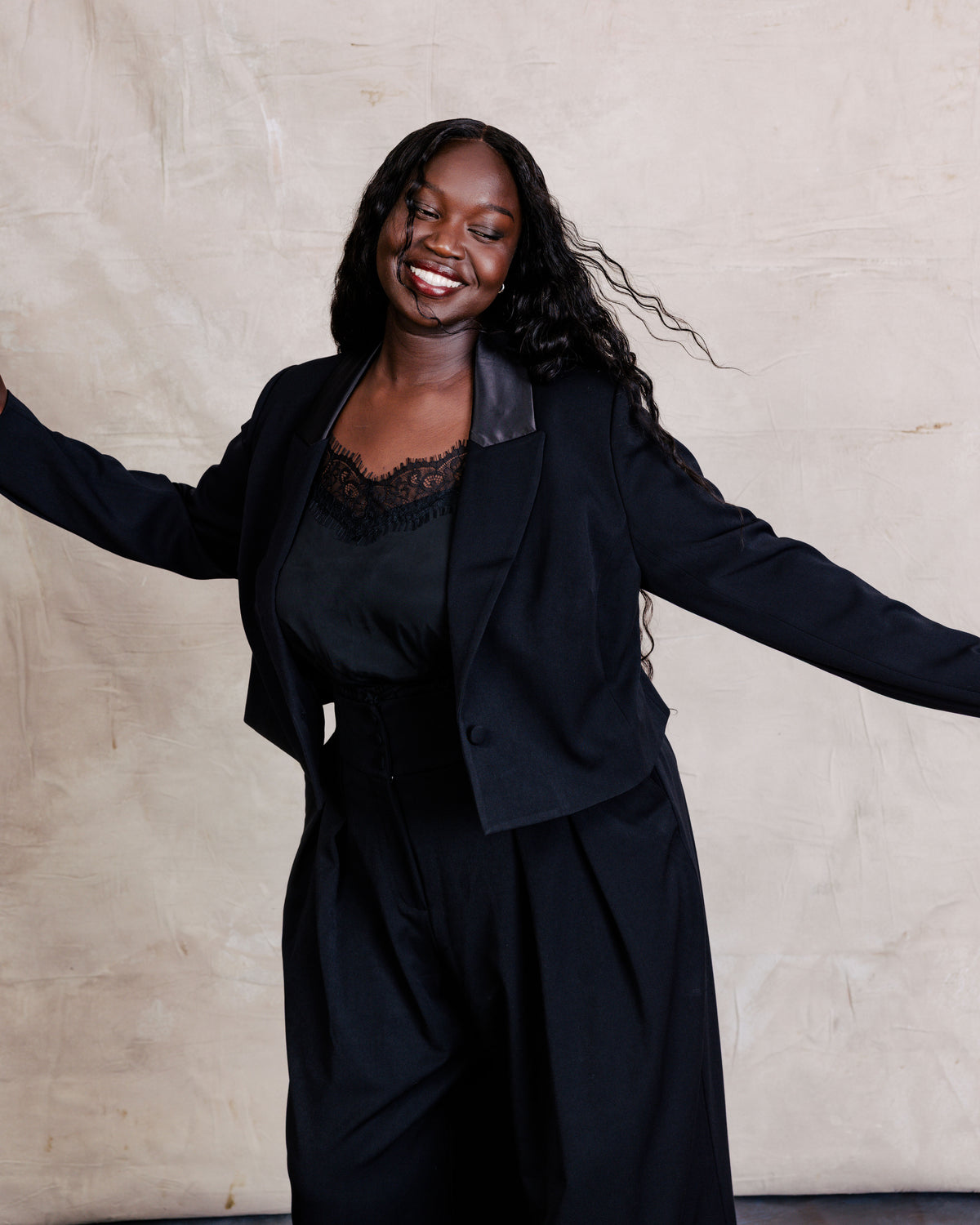 US x Lauren Chan Cropped Tuxedo Jacket - Black | Plus Size & Straight Size Women's Fashion | Universal Standard