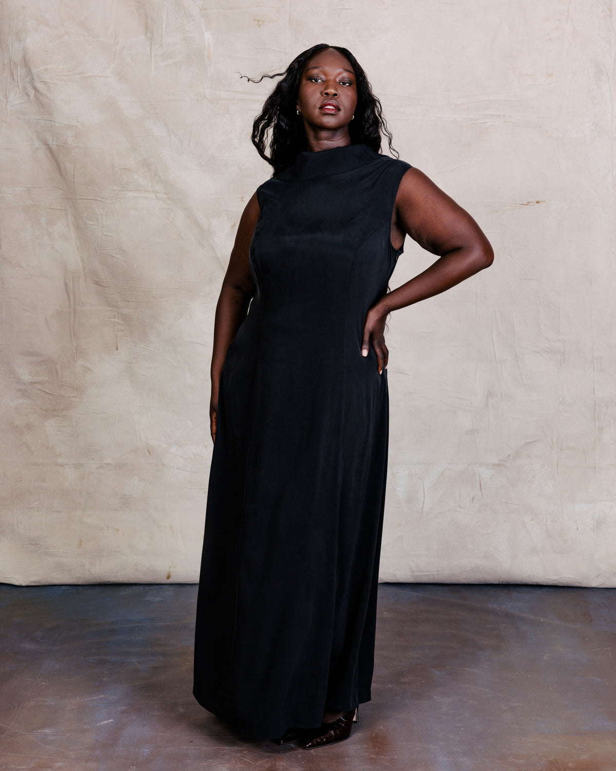 US x Lauren Chan Stretch Cupro Gown - Black | Plus Size & Straight Size Women's Fashion | Universal Standard