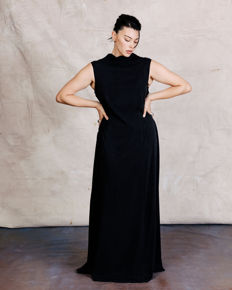 US x Lauren Chan Stretch Cupro Gown - Black | Plus Size & Straight Size Women's Fashion | Universal Standard