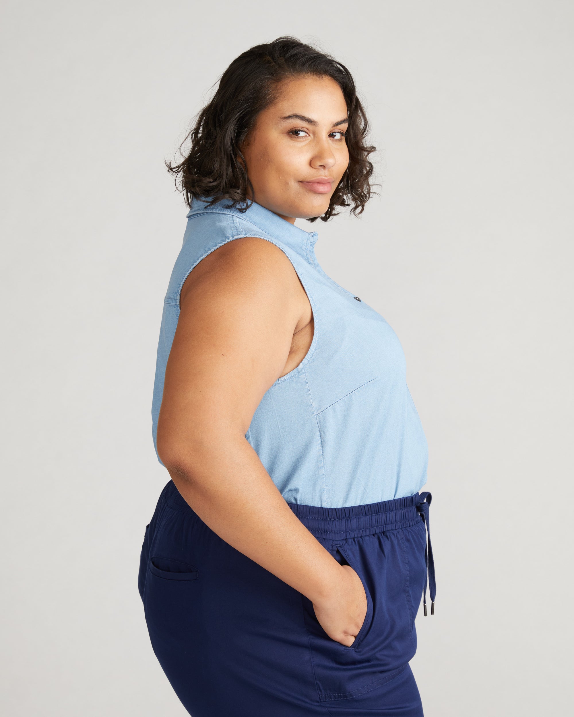 Perfect Tencel Chambray Sleeveless Shirt - Morning Blue | Plus Size & Straight Size Women's Fashion | Universal Standard