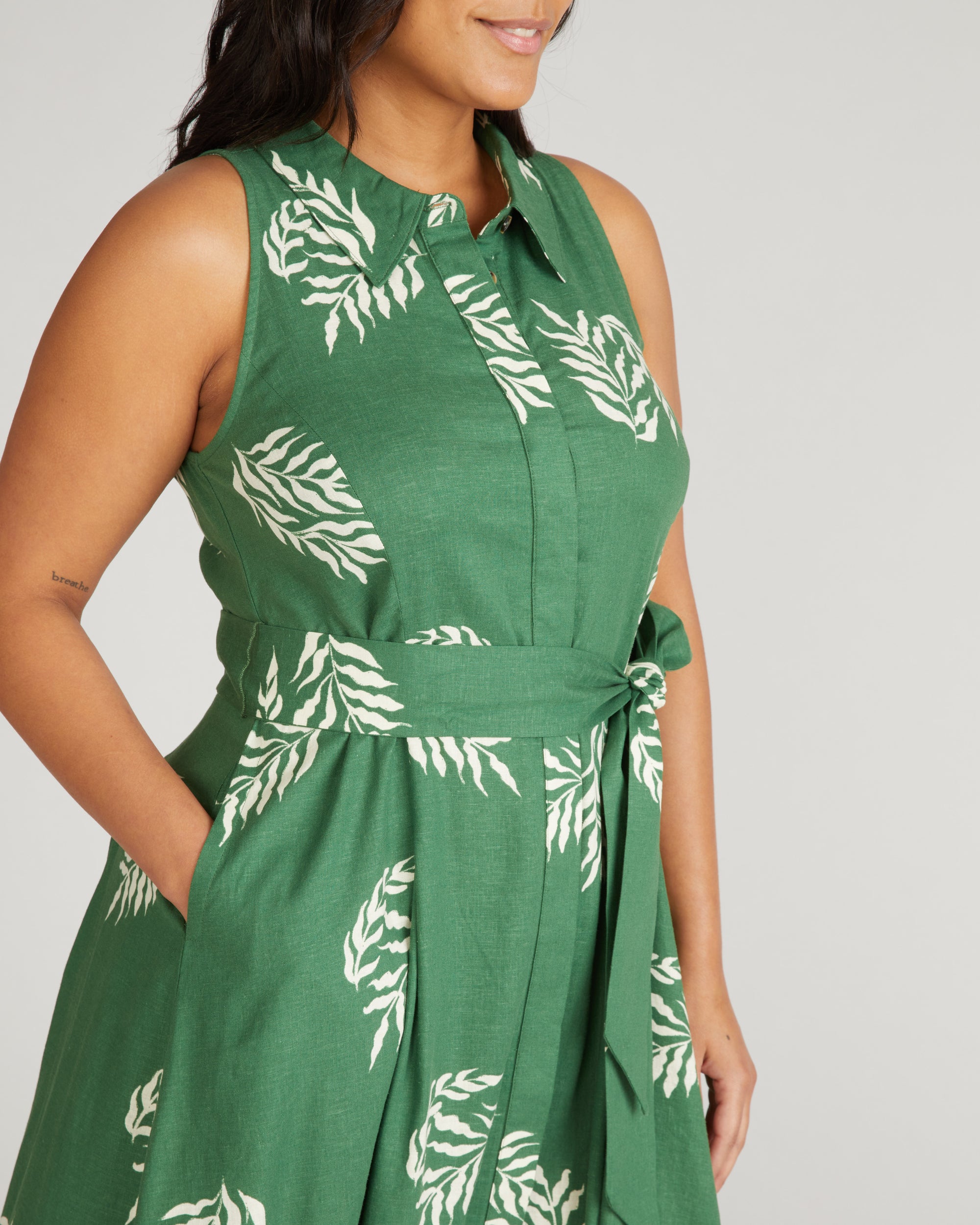Adelaide Linen Shirtdress - Beachgrass Print in Green