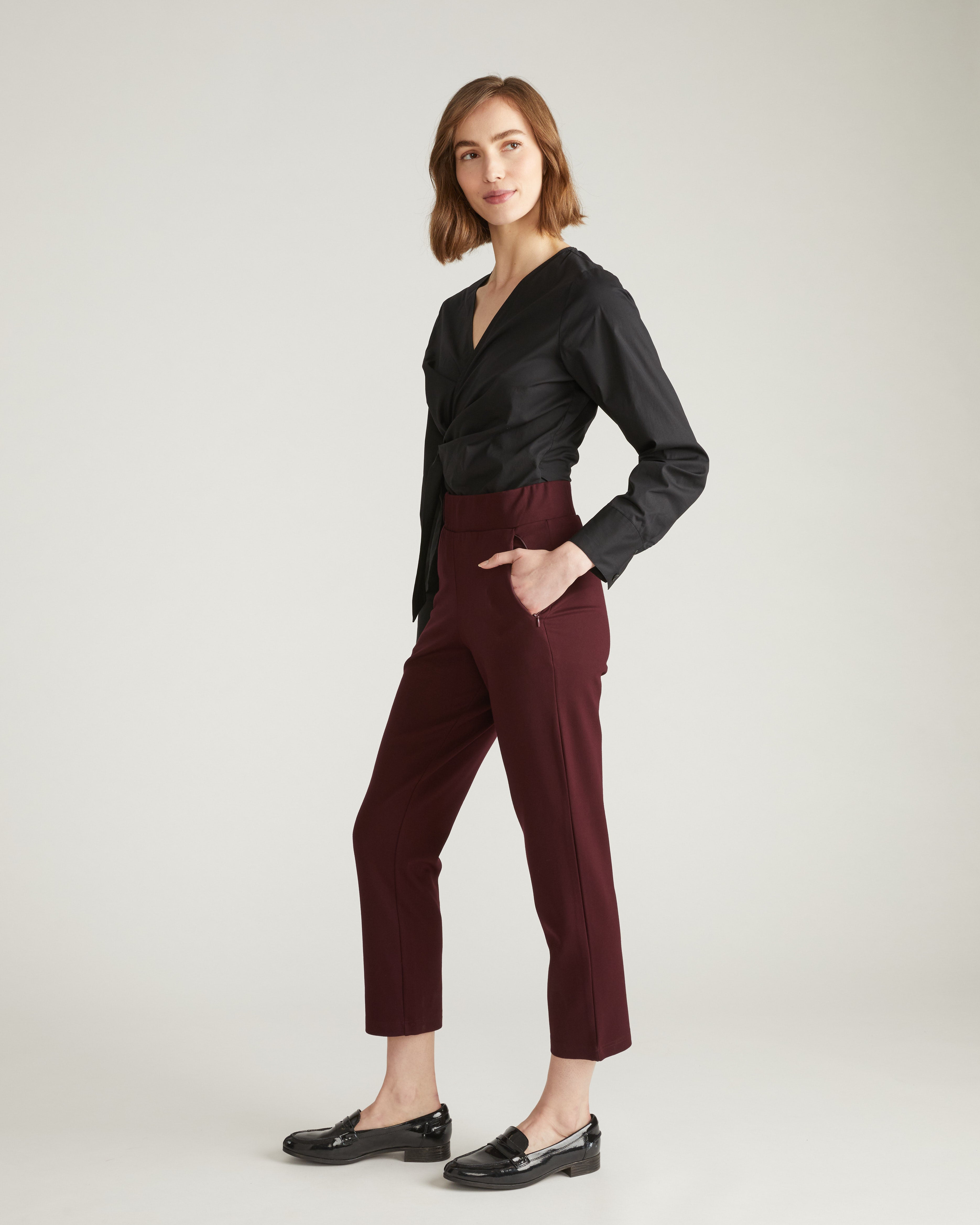 Buy Light Weight Ponte Tapered Pants in Black Online | NATORI