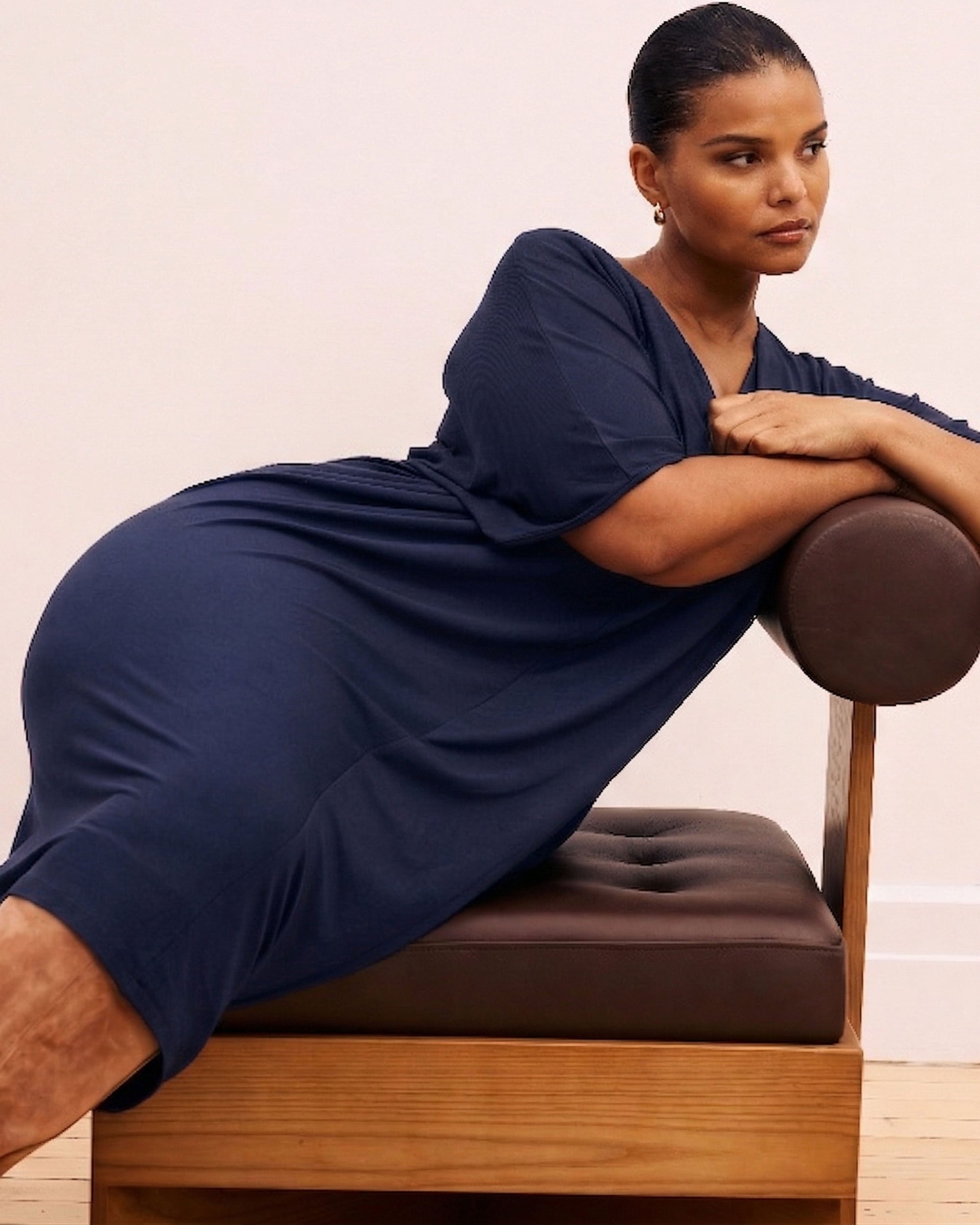 Teresa Liquid Jersey V-Neck Dress - Midnight | Plus Size & Straight Size Women's Fashion | Universal Standard