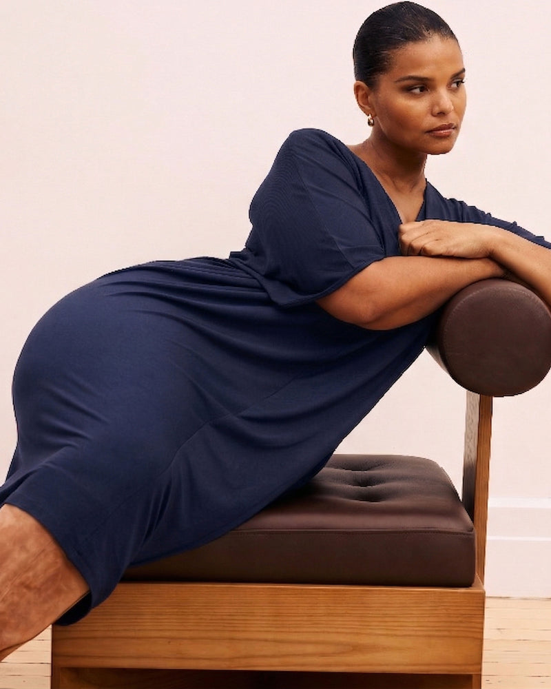 Teresa Liquid Jersey V-Neck Dress - Midnight | Plus Size & Straight Size Women's Fashion | Universal Standard
