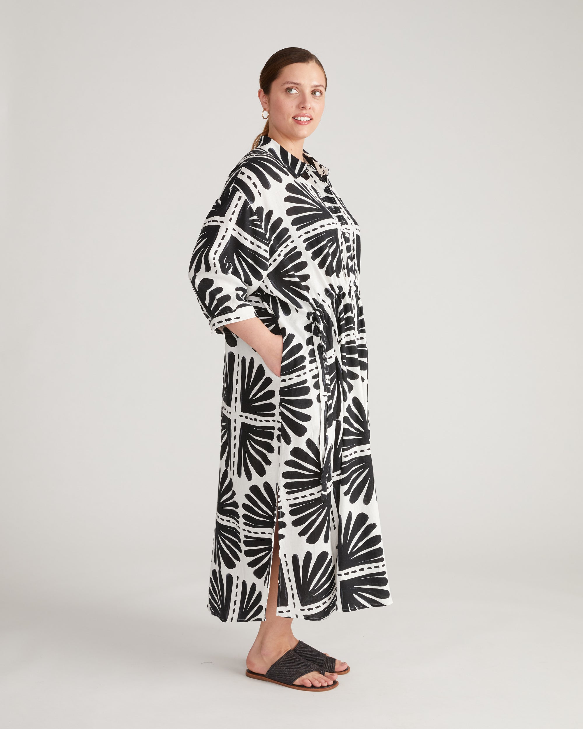 Paros Drawstring Linen Shirtdress - Ink Bloom Print Universal Standard Paros Drawstring Linen Shirtdress - Ink Bloom Print Universal Standard