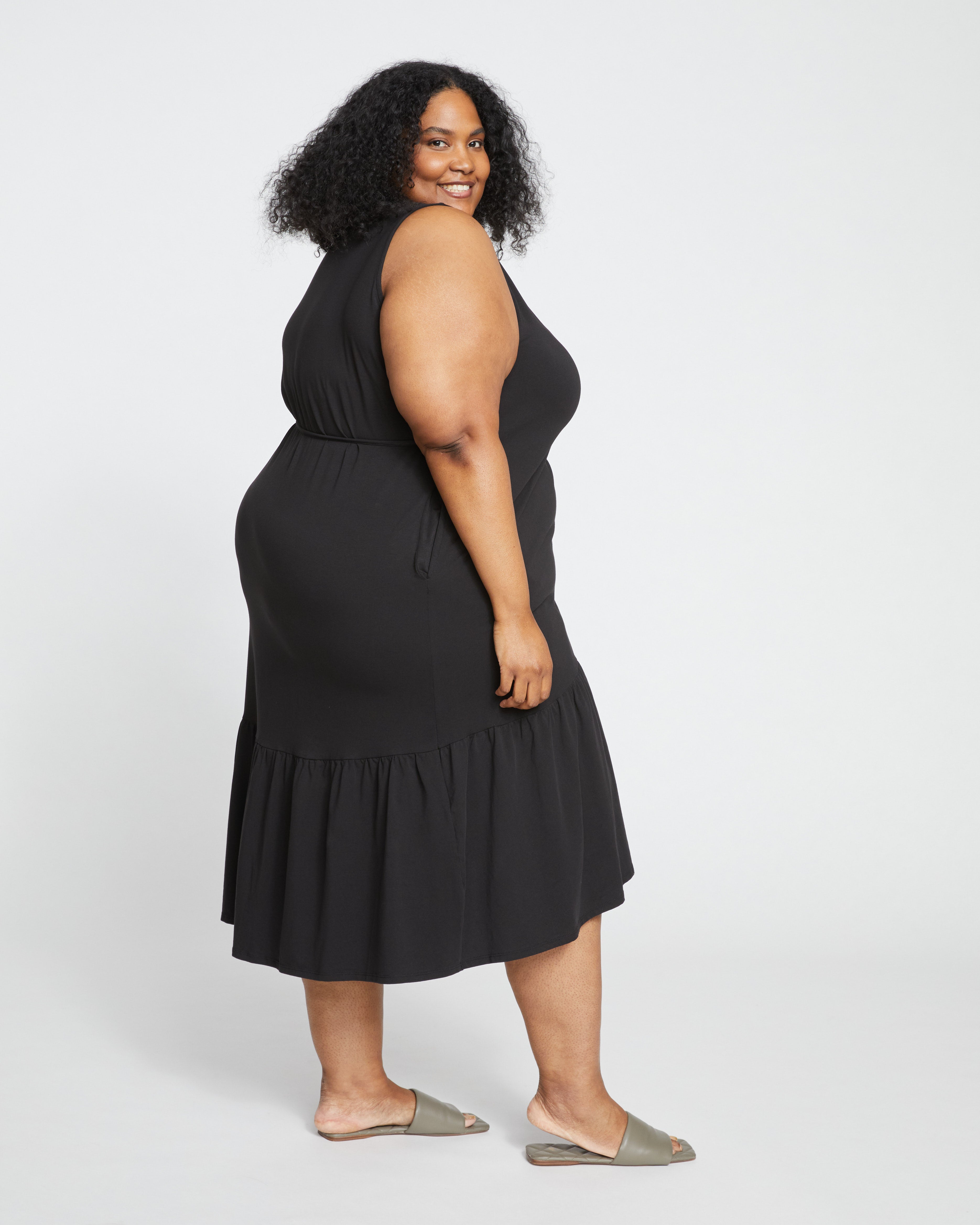 Tiered Twirl Wrap Dress - Black – Universal Standard