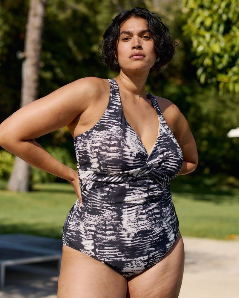 The Swimsuit - Shadow Palm