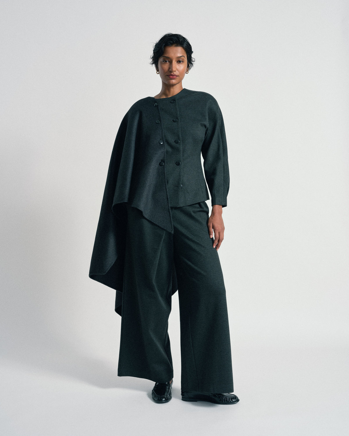 US x Abisola Wool Blend Cape - Obsidian Gray
