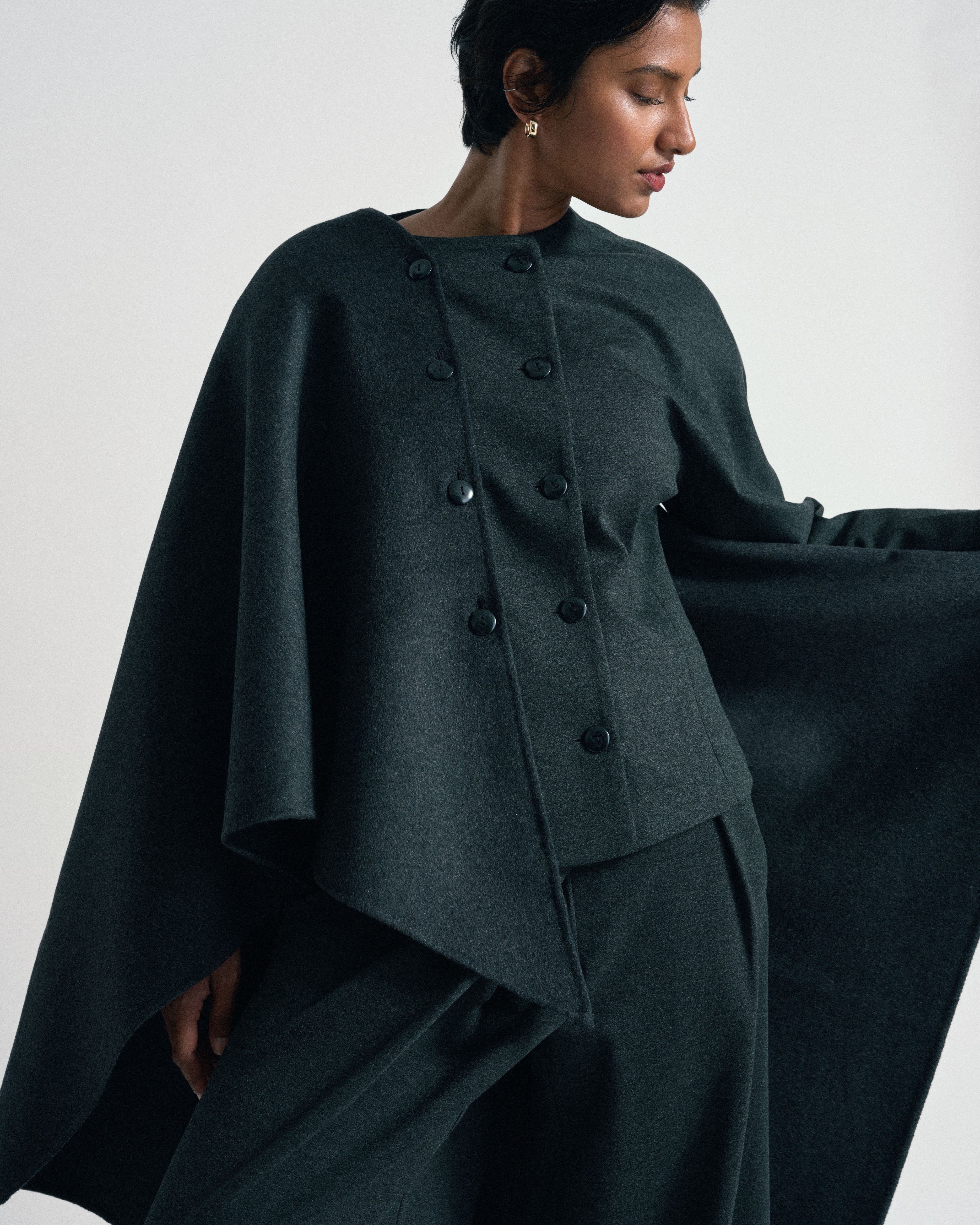 US x Abisola Wool Blend Cape - Obsidian Gray