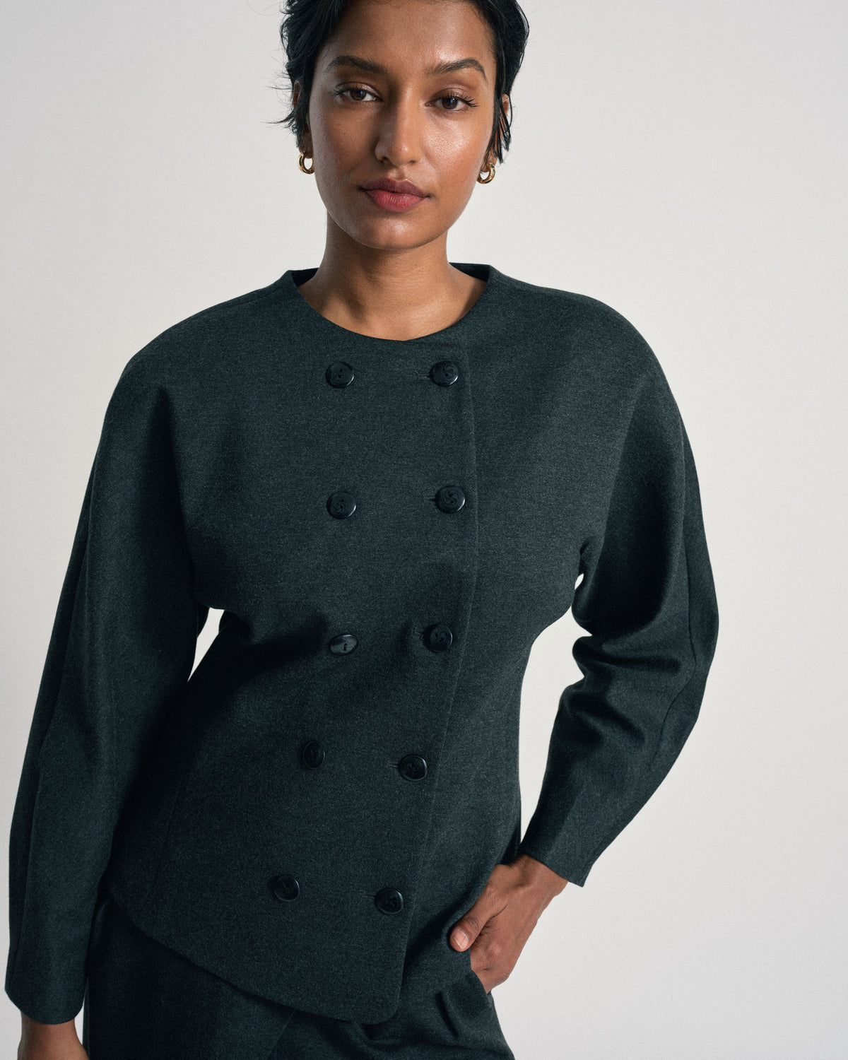 US x Abisola Ponte Blazer - Obsidian Gray